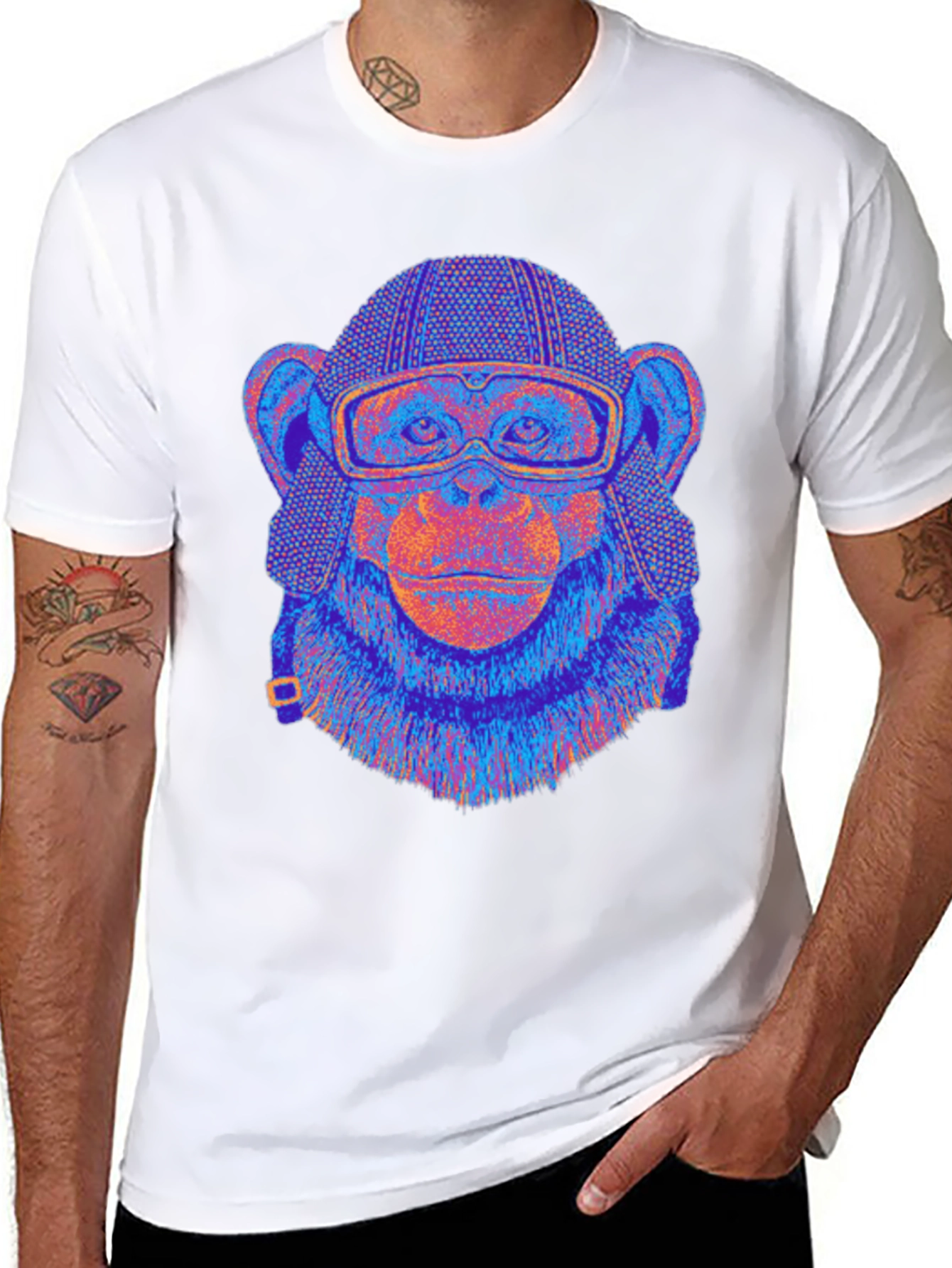 Camiseta Negra con Mono Aviador Psicodélico