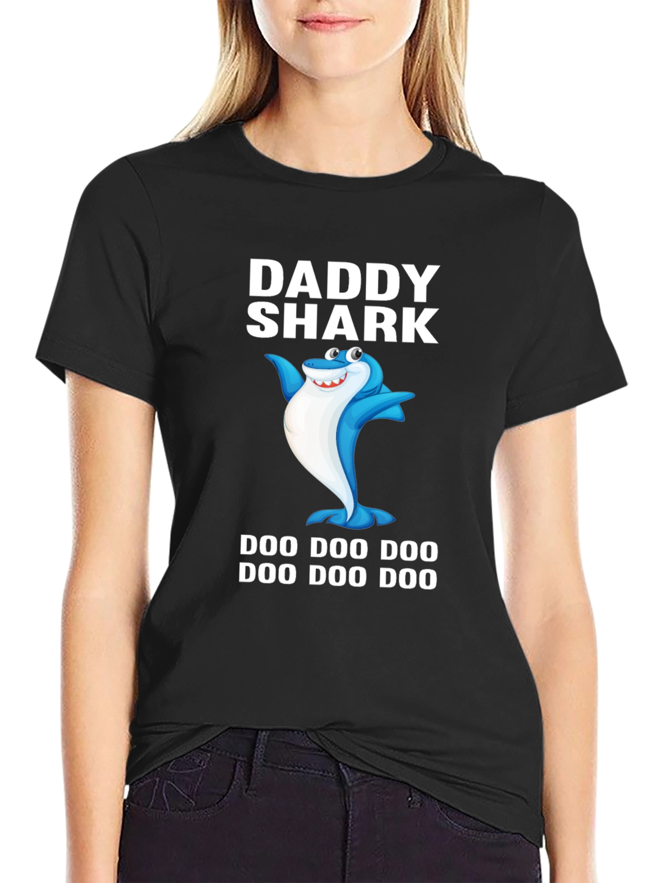 Camiseta Negra Daddy Shark para Papá