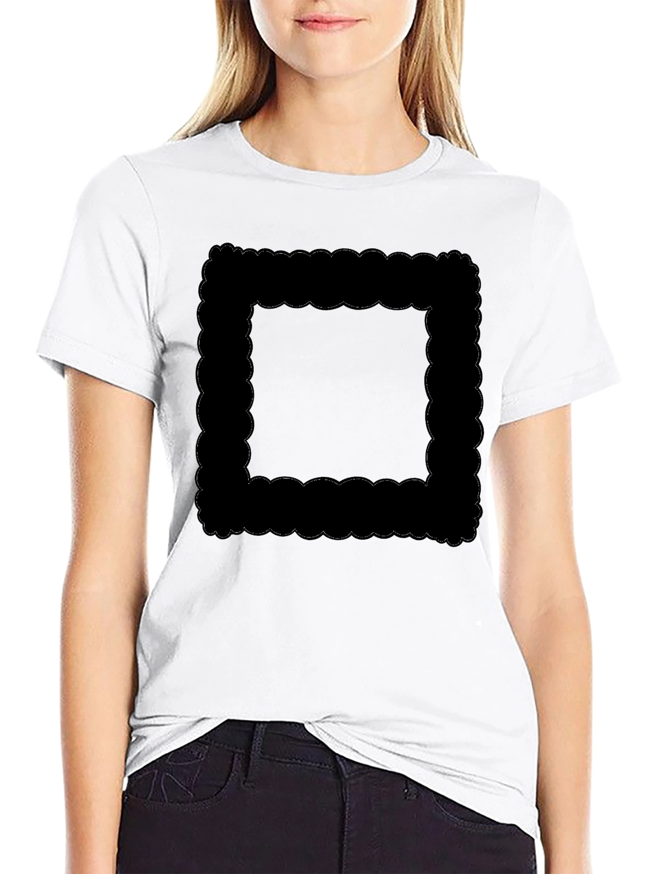 Camiseta Negra con Diseño Gráfico Moderno