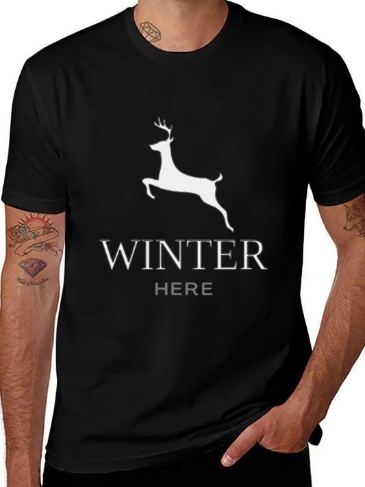 Camiseta Negra: Winter is Here con Ciervo