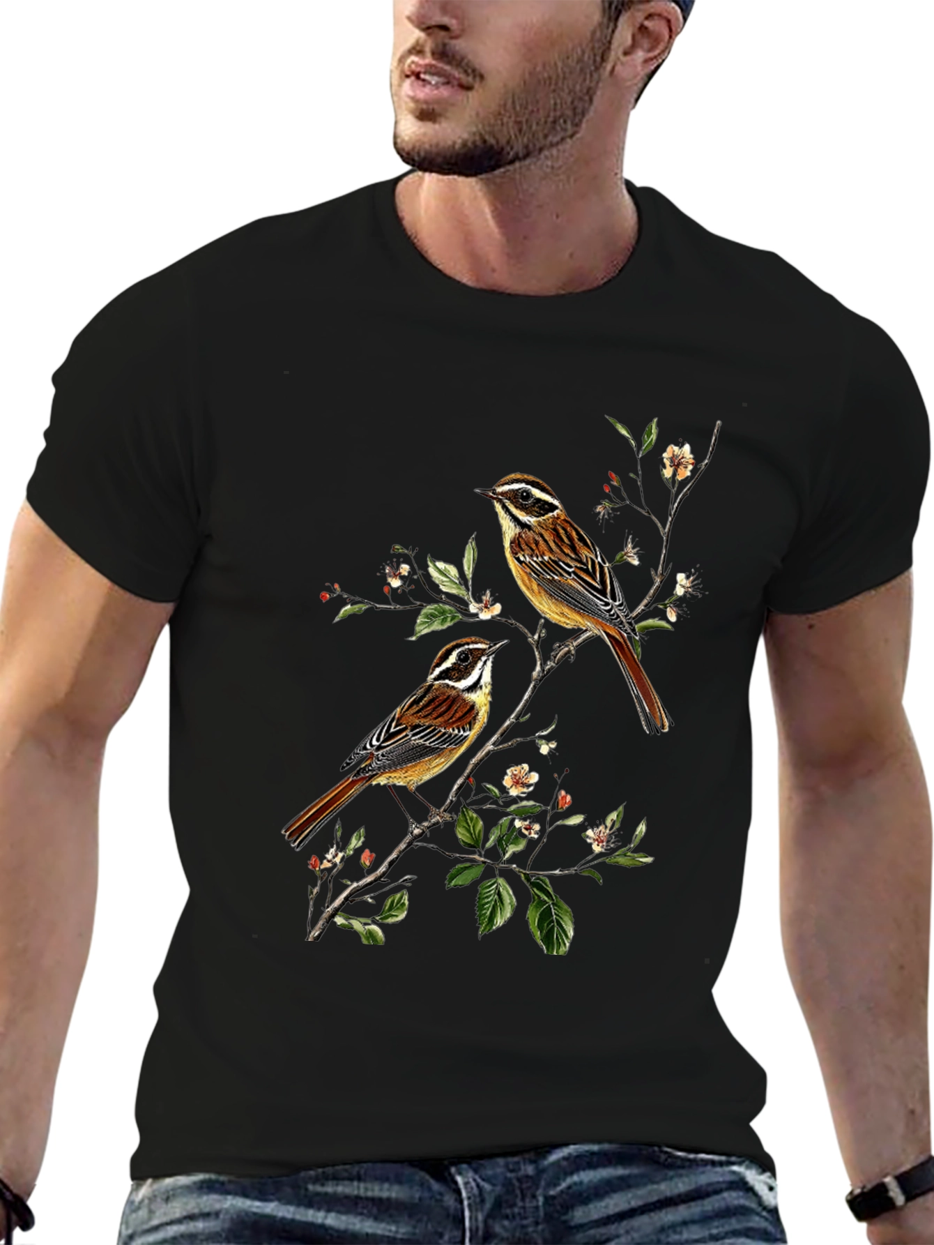 Camiseta Negra con Diseño de Aves y Flores