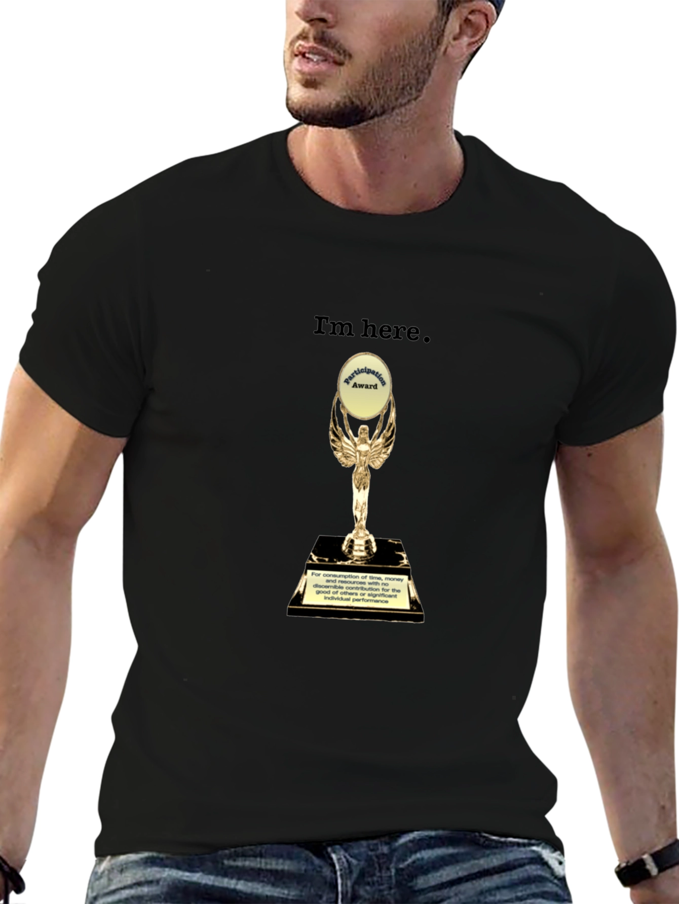 Camiseta Negra con Trofeo de Participación Divertida