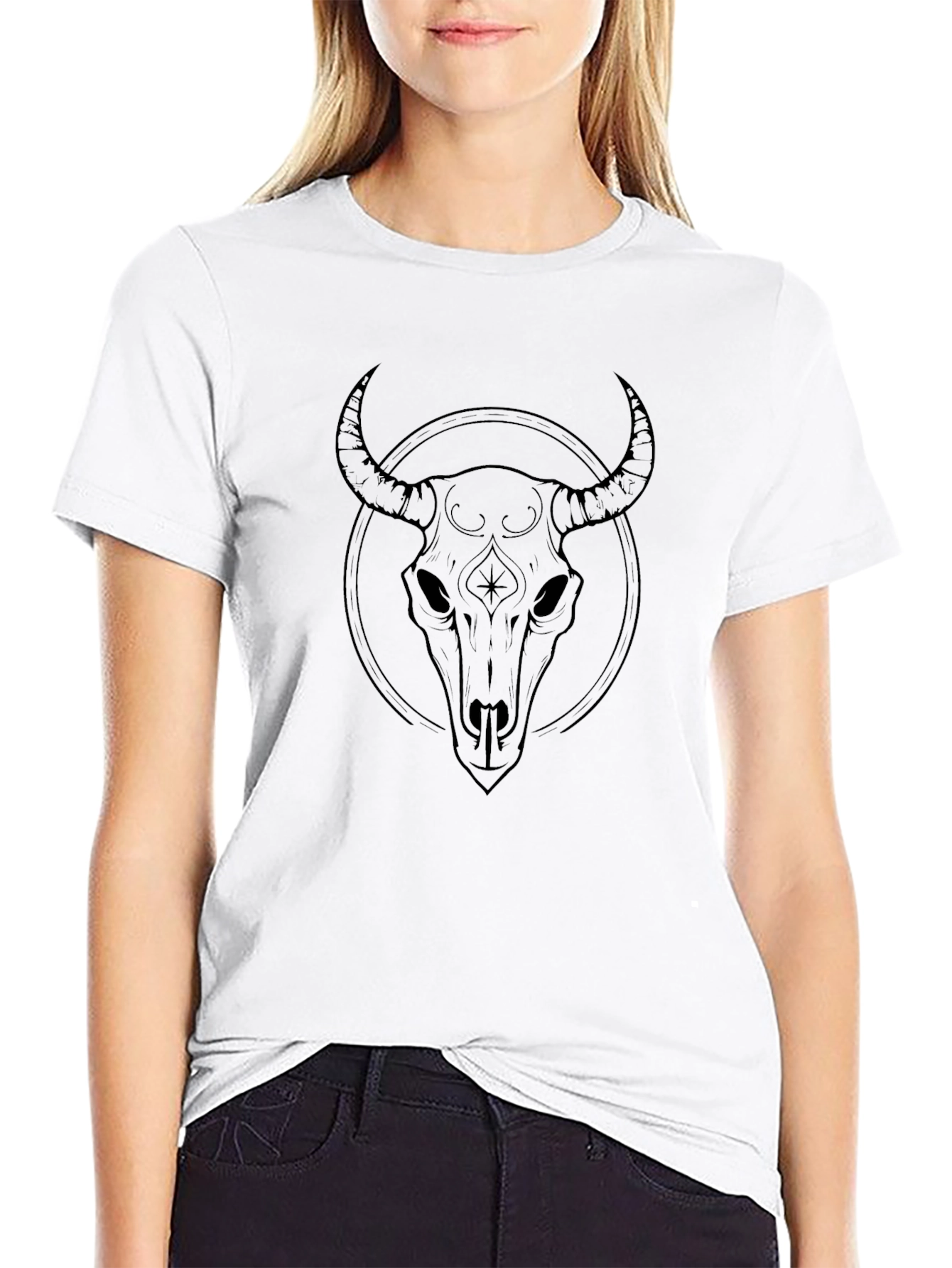 Camiseta Negra Calavera de Toro Diseño Único