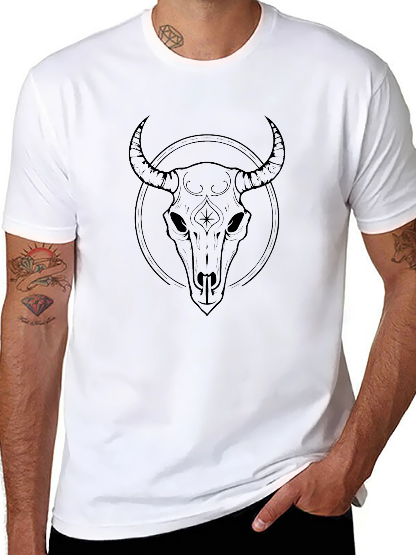 Camiseta Negra Calavera de Toro Diseño Único