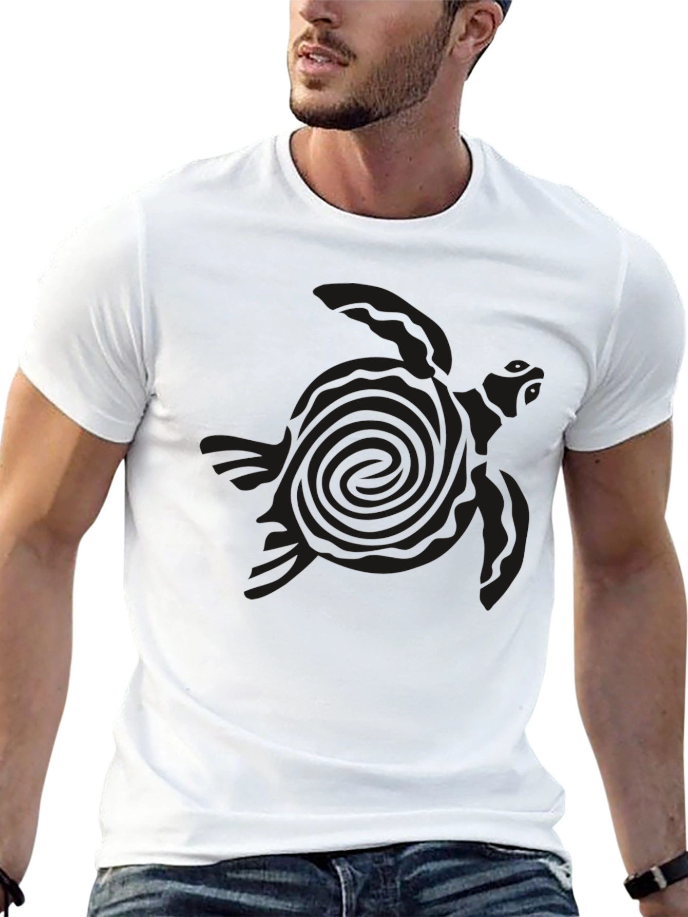 Camiseta Negra con Diseño de Tortuga Tribal