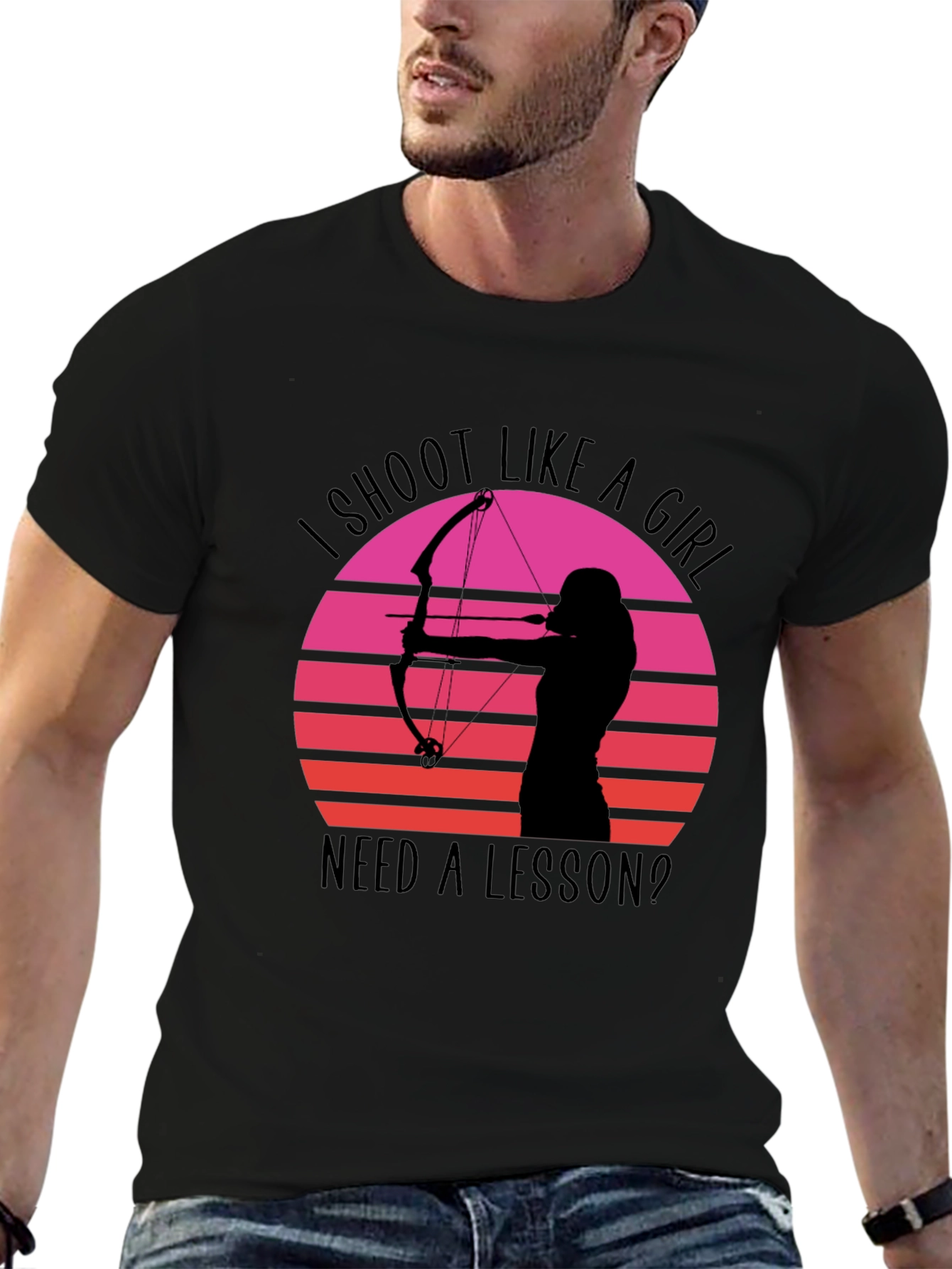Camiseta Negra Arquera Retro: ¡Dispara como una Chica!