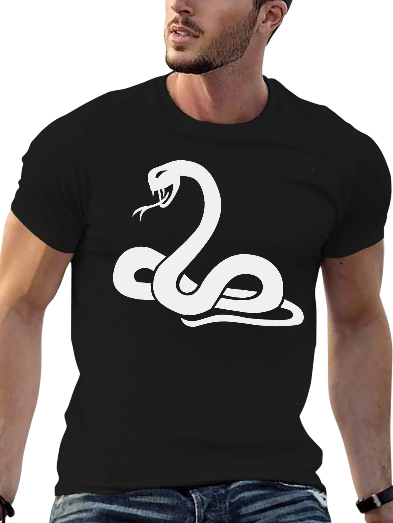 Camiseta Negra con Diseño de Serpiente Blanca