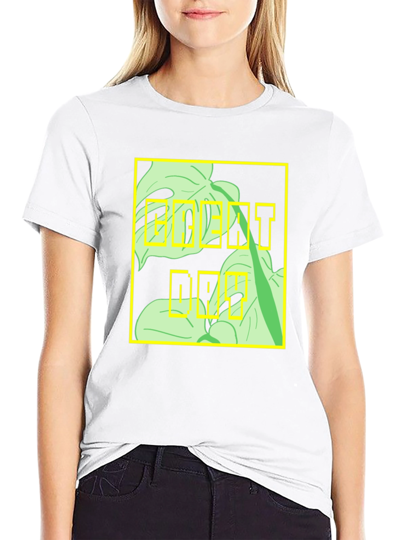 Camiseta Negra con Diseño Tropical Moderno