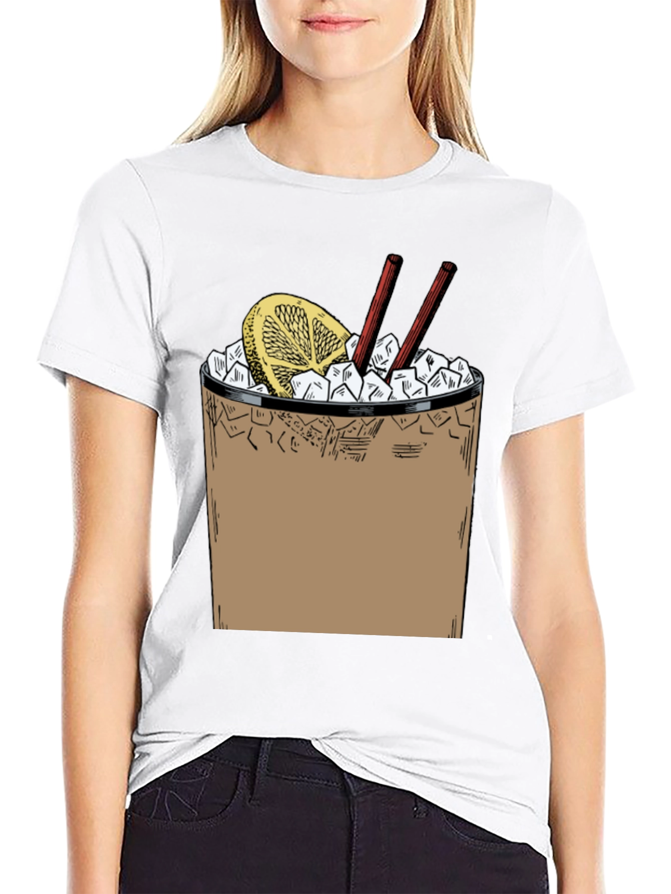Camiseta Negra con Diseño de Cóctel Refrescante
