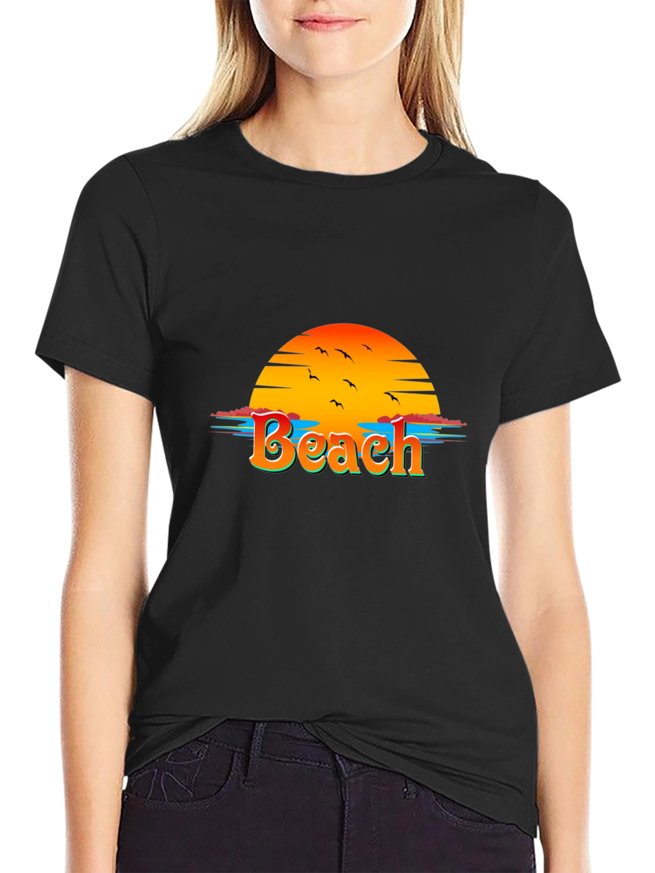 Camiseta Negra con Diseño de Playa al Atardecer