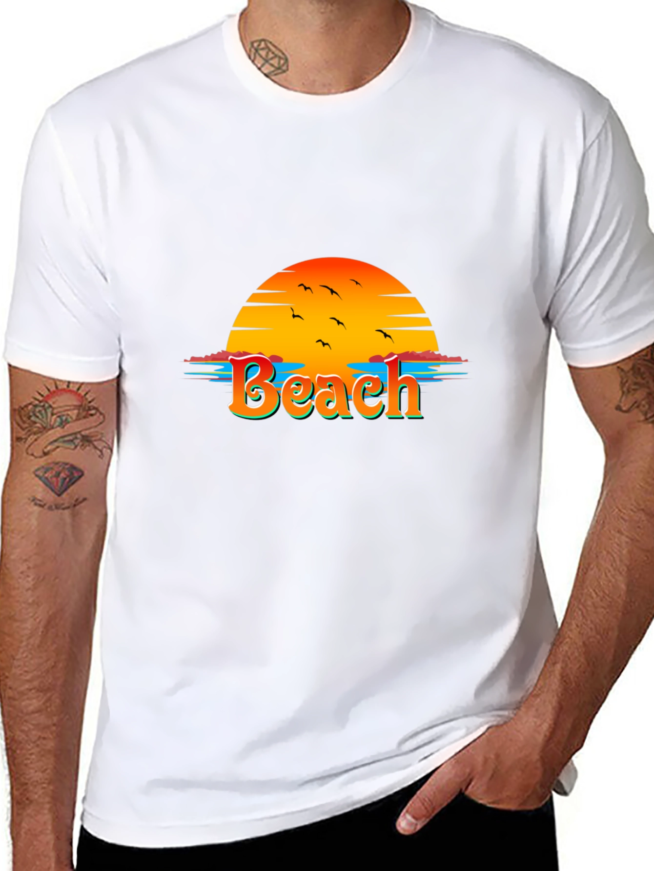 Camiseta Negra con Diseño de Playa al Atardecer