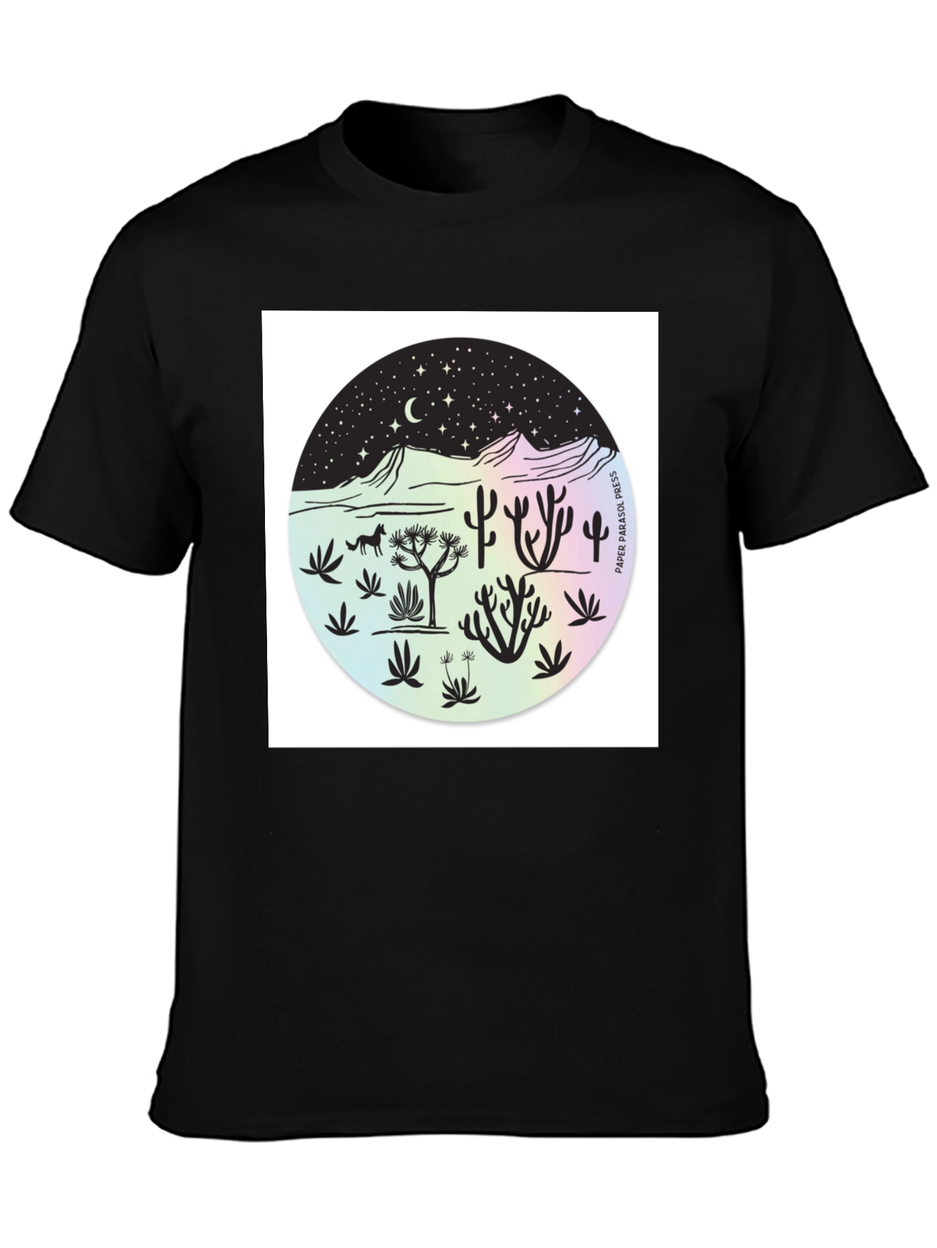 Camiseta Negra Diseño Desierto Nocturno