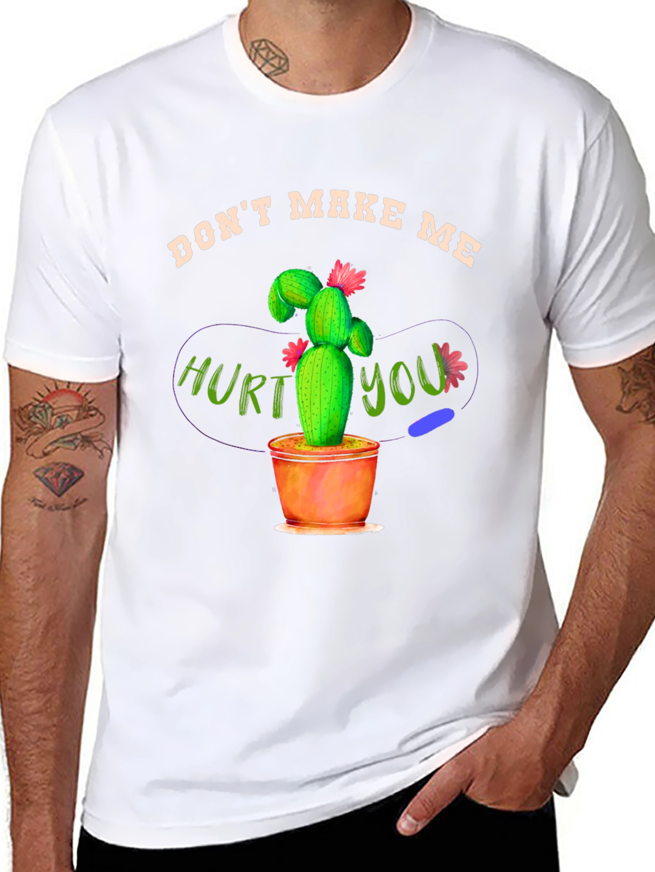 Camiseta Negra con Diseño de Cactus Amenazante