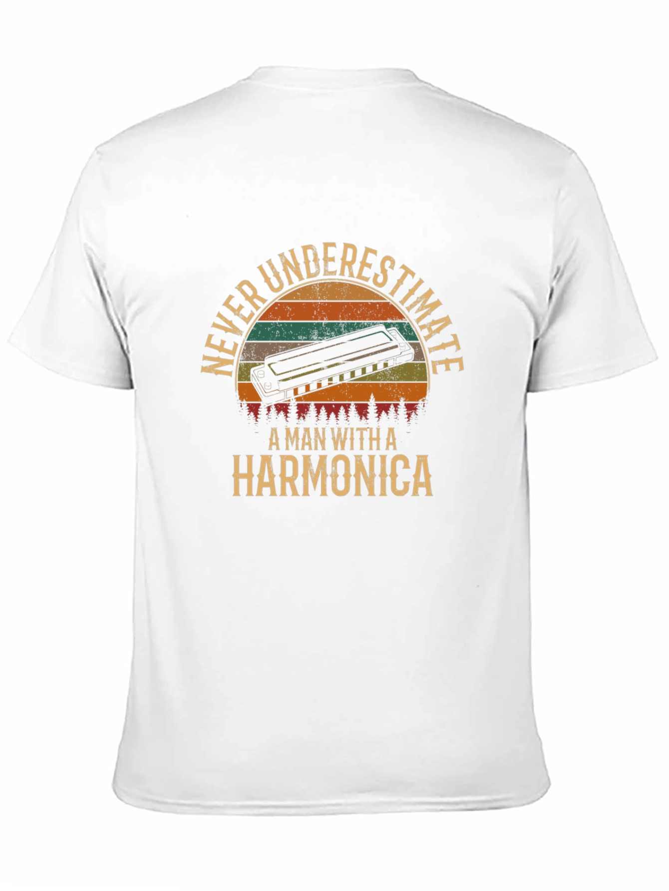 Camiseta Negra Never Underestimate A Man With A Harmonica
