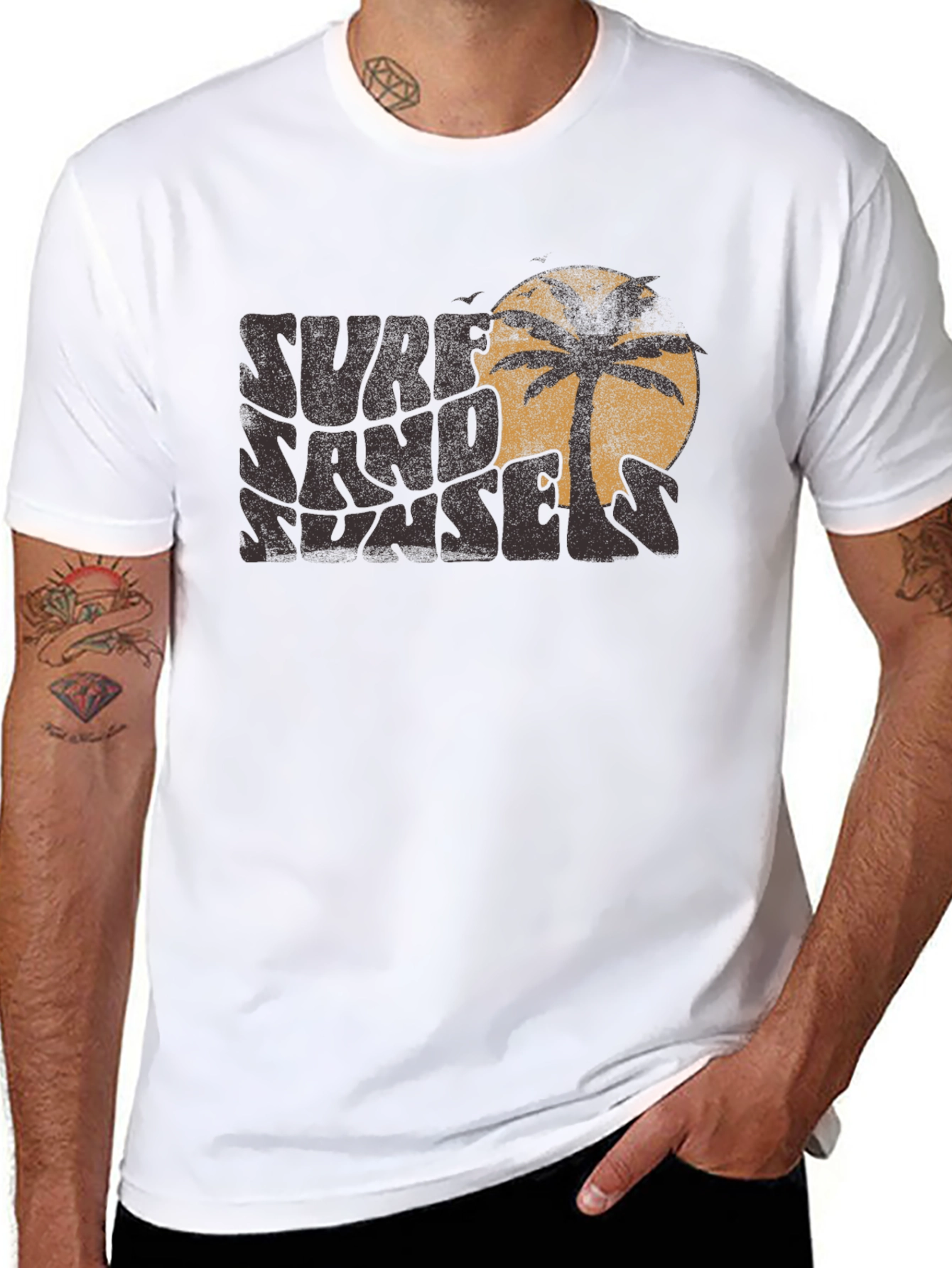 Camiseta Negra Surf Sand Sunset con Diseño Retro