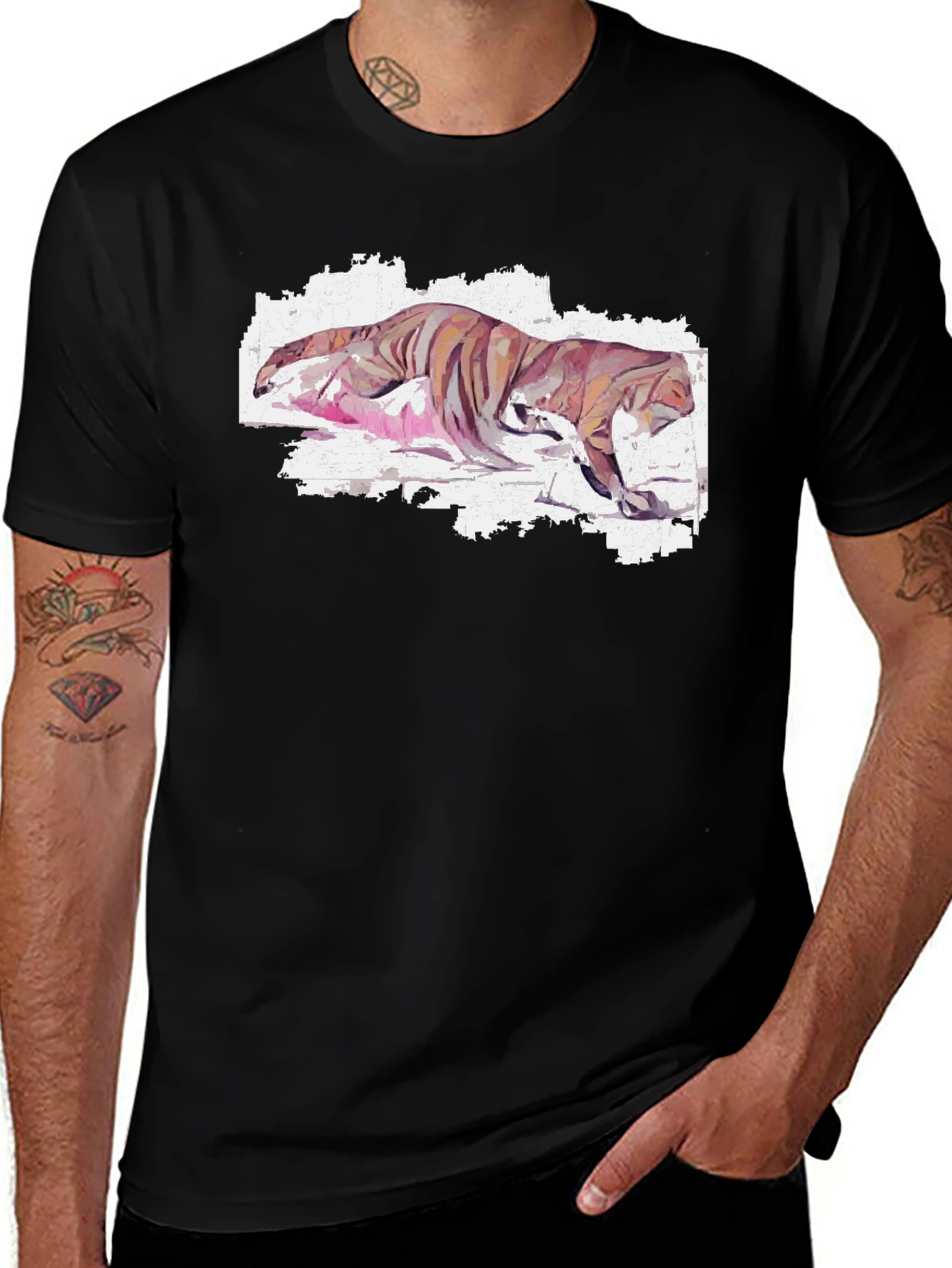 Camiseta Negra con Diseño Tigre Abstracto