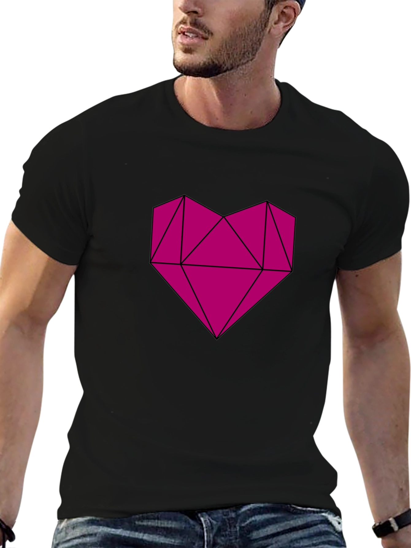 Camiseta Negra con Corazón Geométrico Magenta