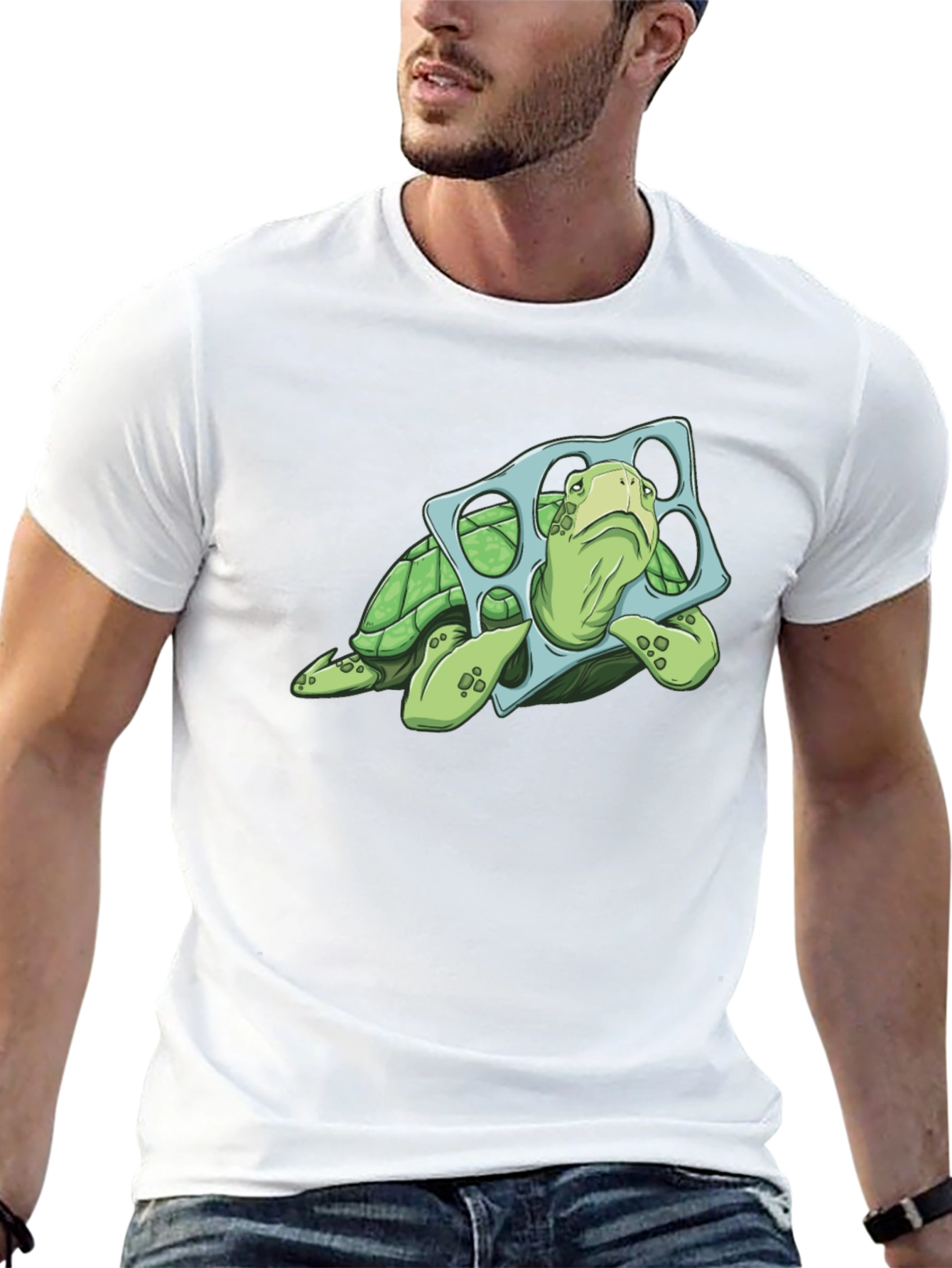 Camiseta Negra con Tortuga y Aro de Plástico