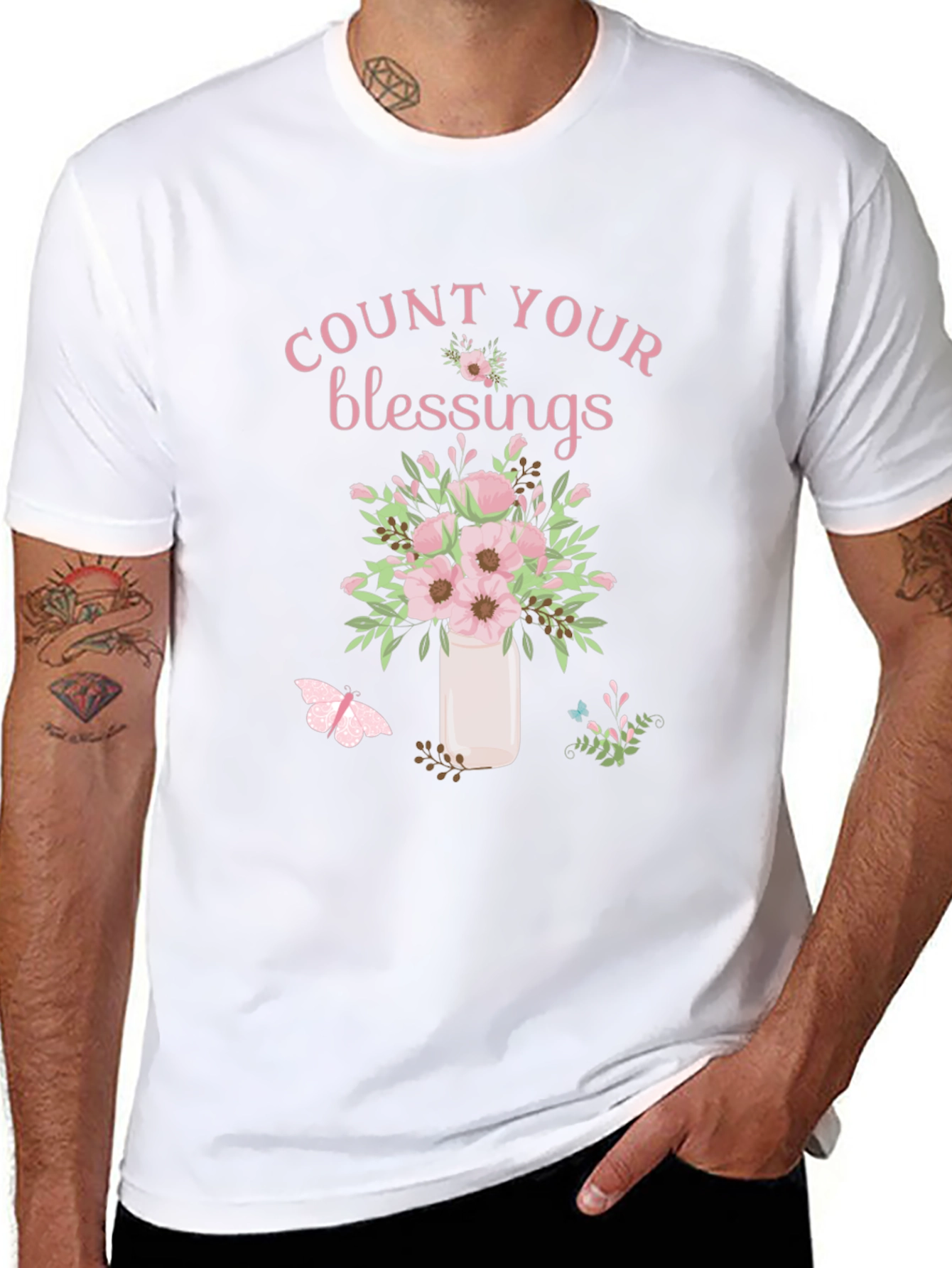 Camiseta Negra Count Your Blessings con Flores Rosadas