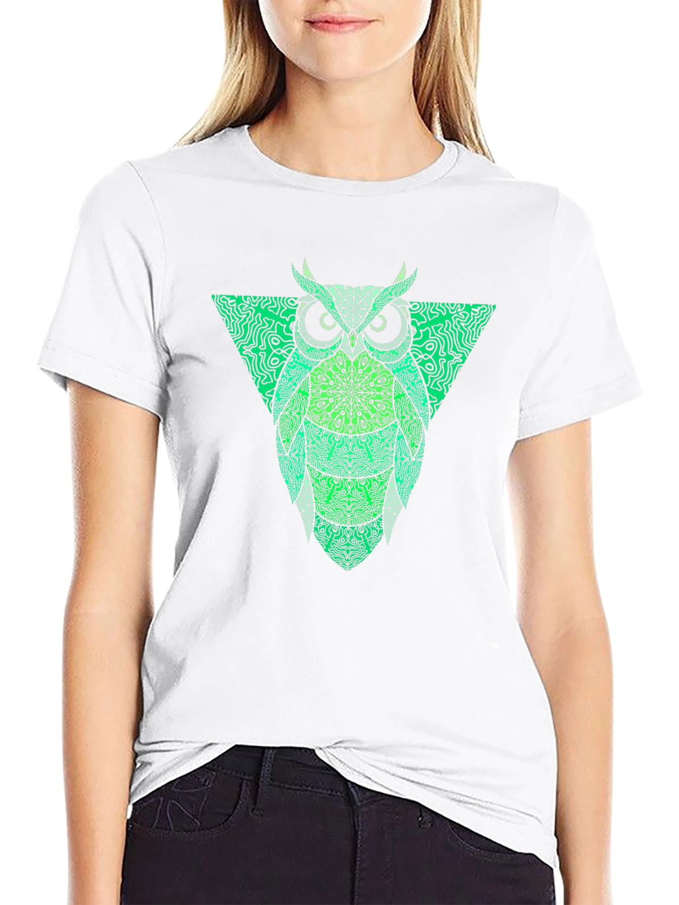 Camiseta Hombre Negra con Búho Triángulo Verde