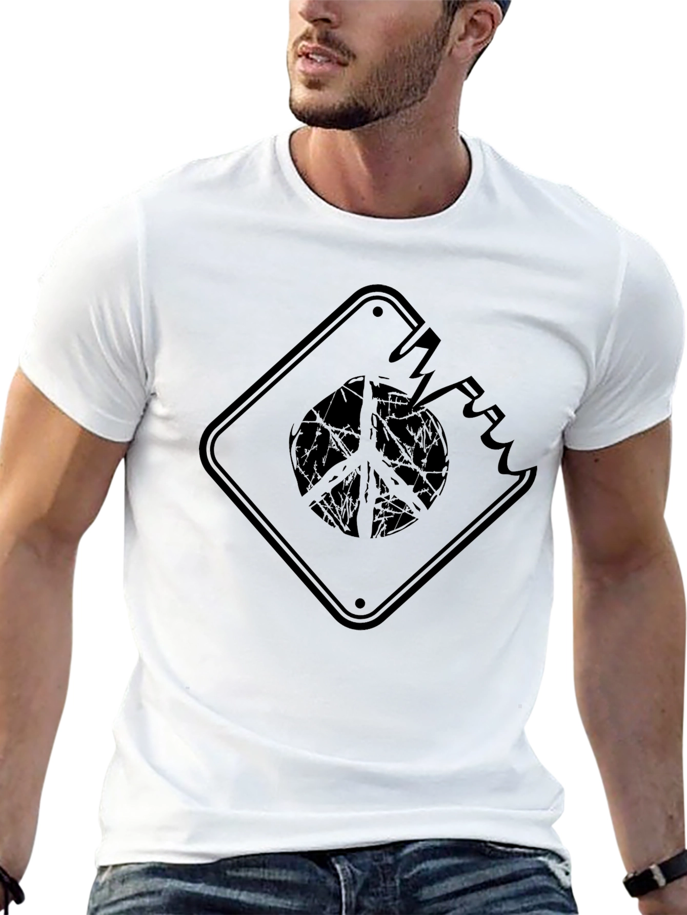 Camiseta Negra con Diseño de Paz Rota