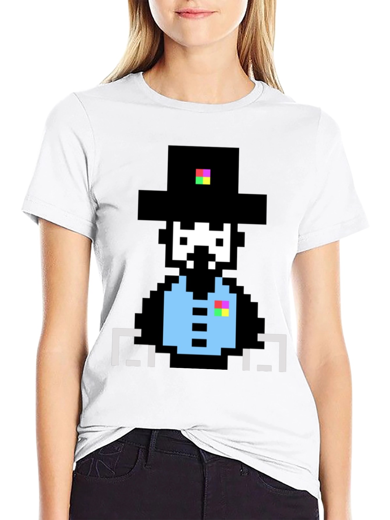 Camiseta Negra con Diseño Pixelado de Sombrero