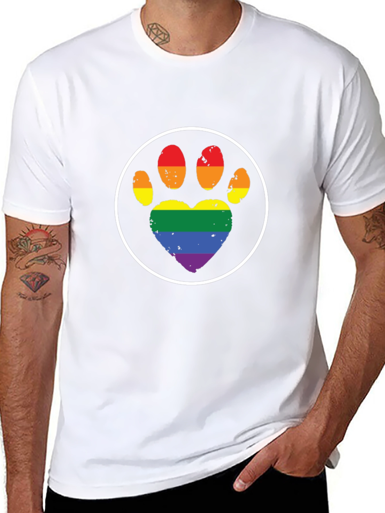 Camiseta Negra con Huella LGBT
