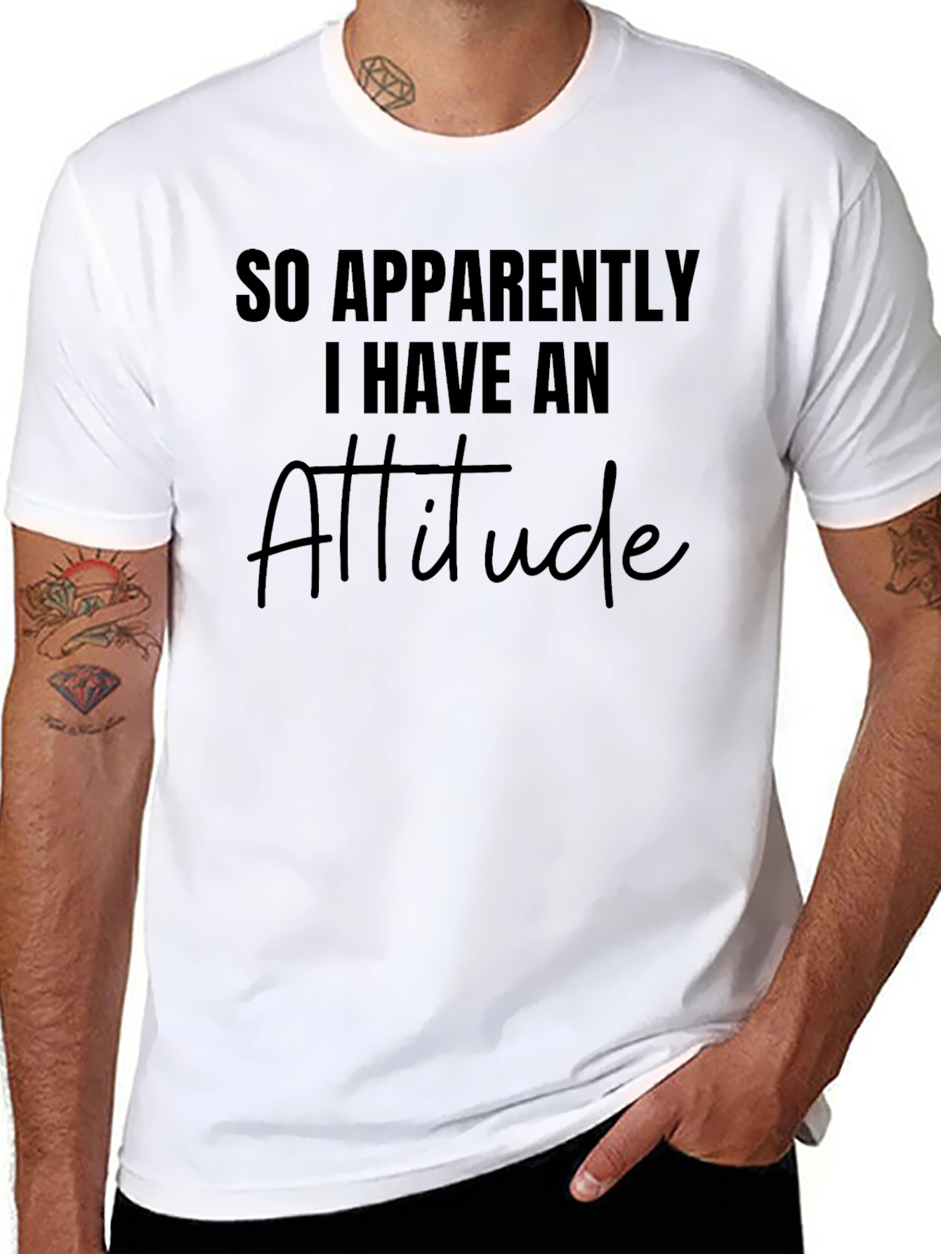 Camiseta Negra con Mensaje: Aparentemente Tengo Actitud
