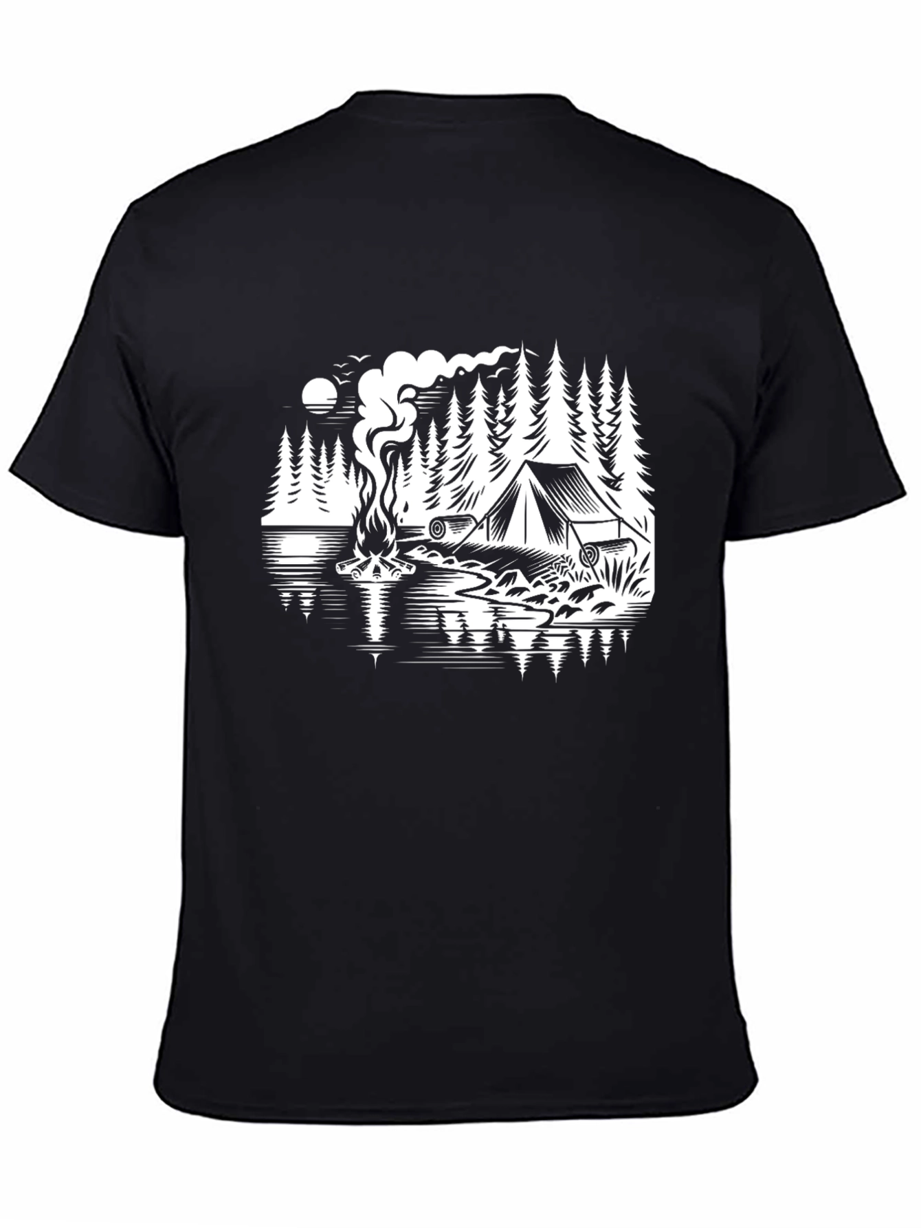 Camiseta Negra con Diseño de Camping