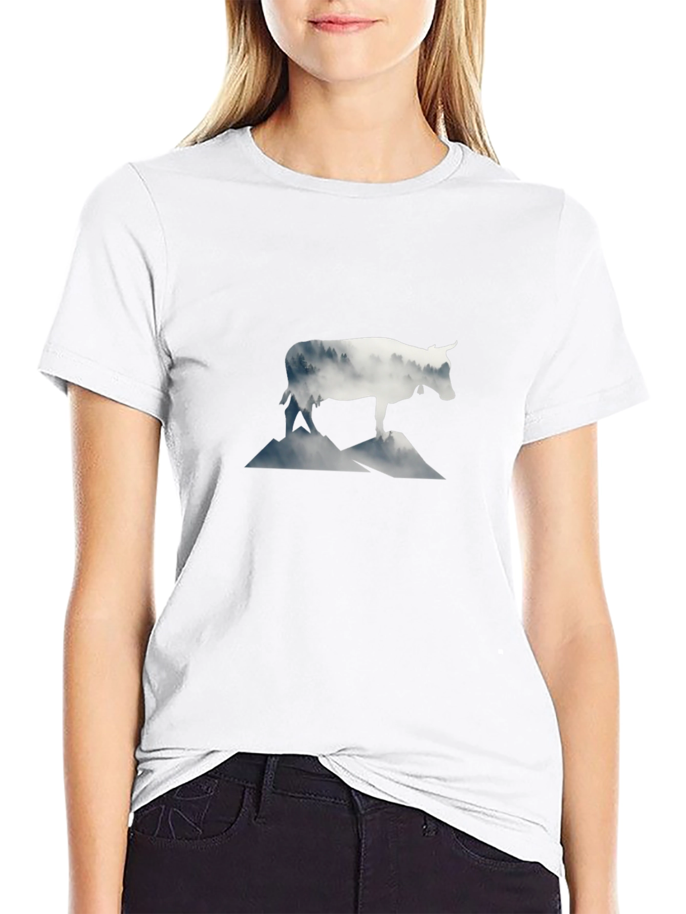 Camiseta Negra con Diseño de Vaca Alpina