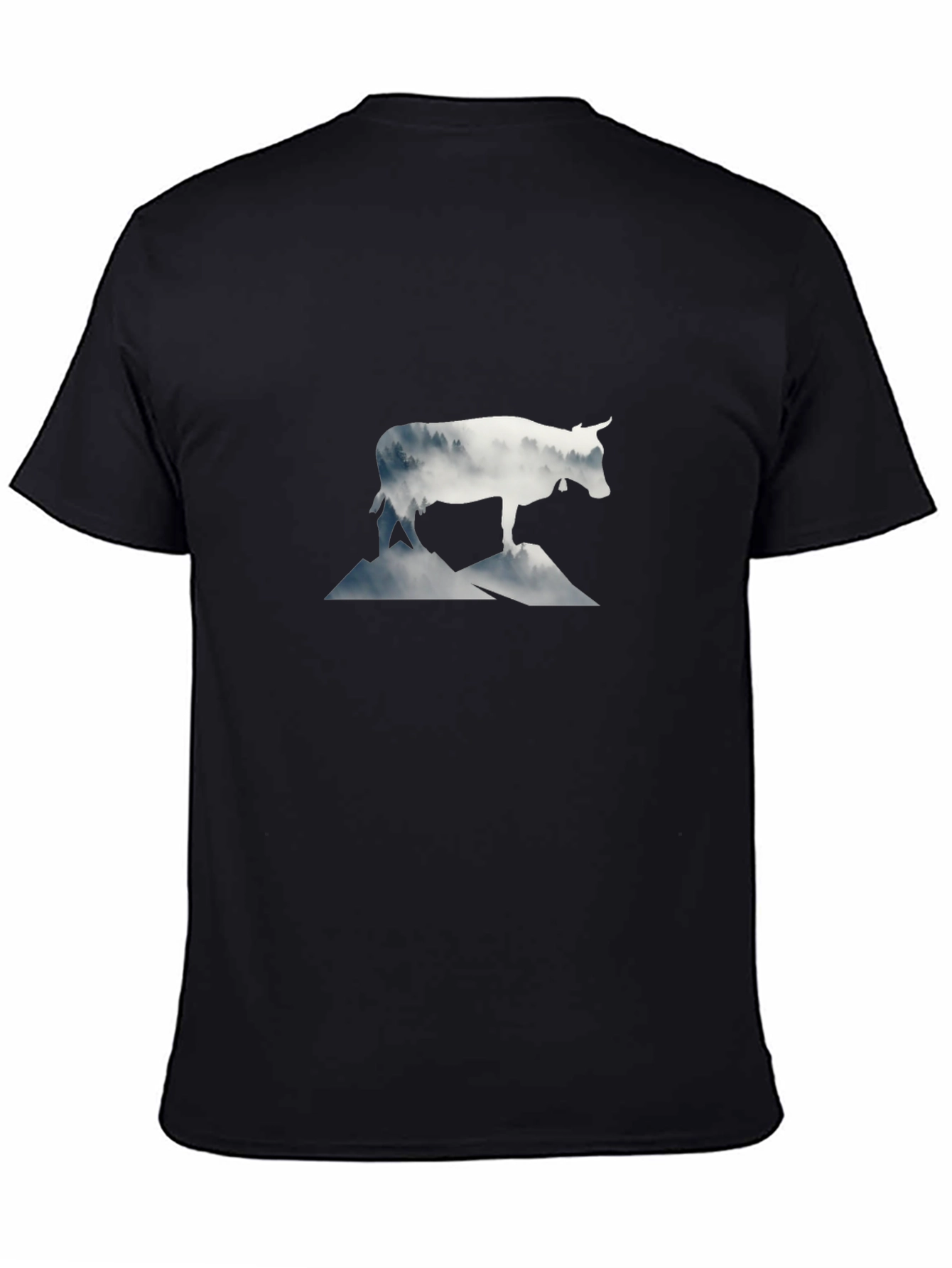 Camiseta Negra con Diseño de Vaca Alpina