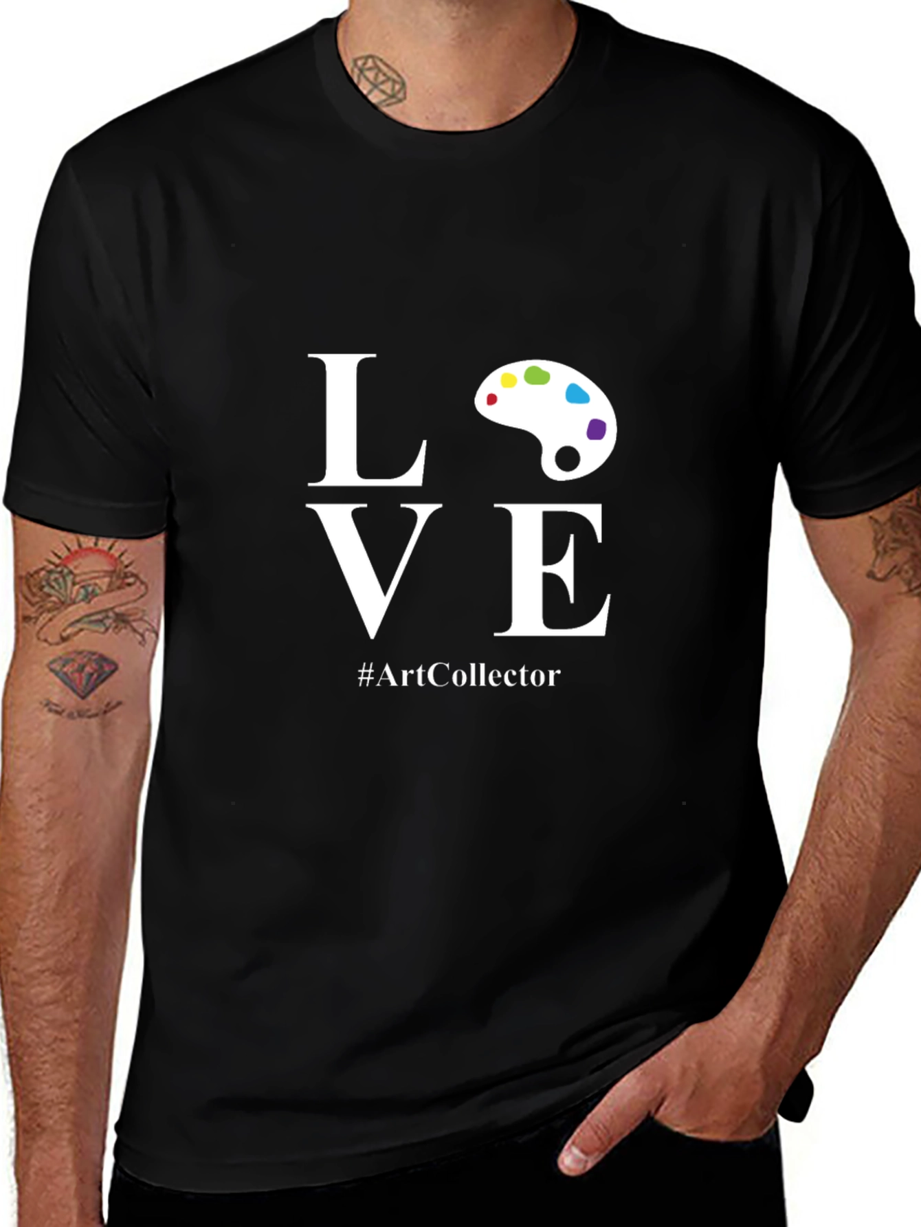 Camiseta Negra con Diseño LOVE para Amantes del Arte