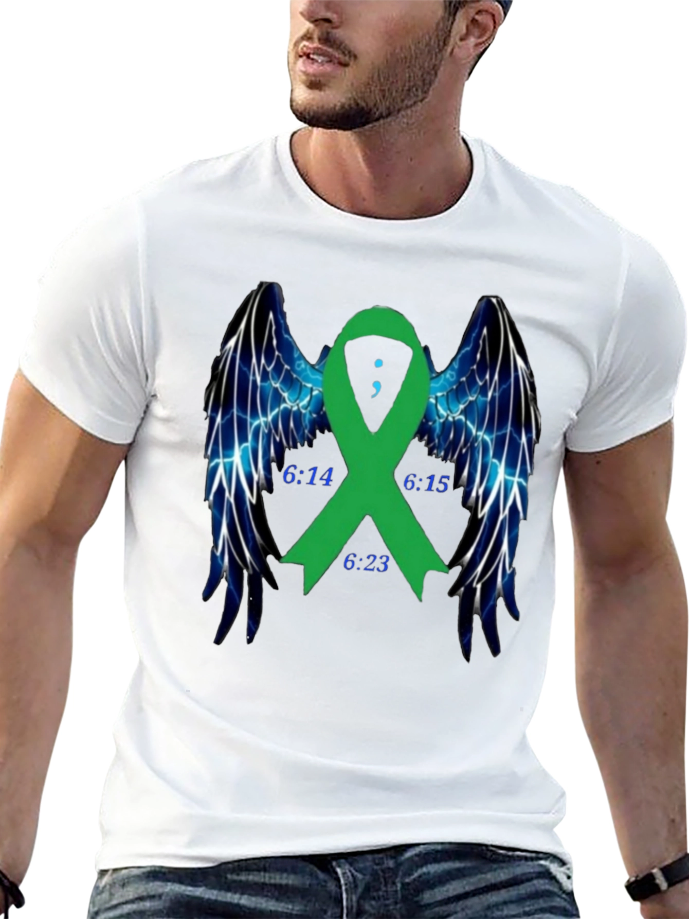 Camiseta Negra Con Cinta Verde y Alas