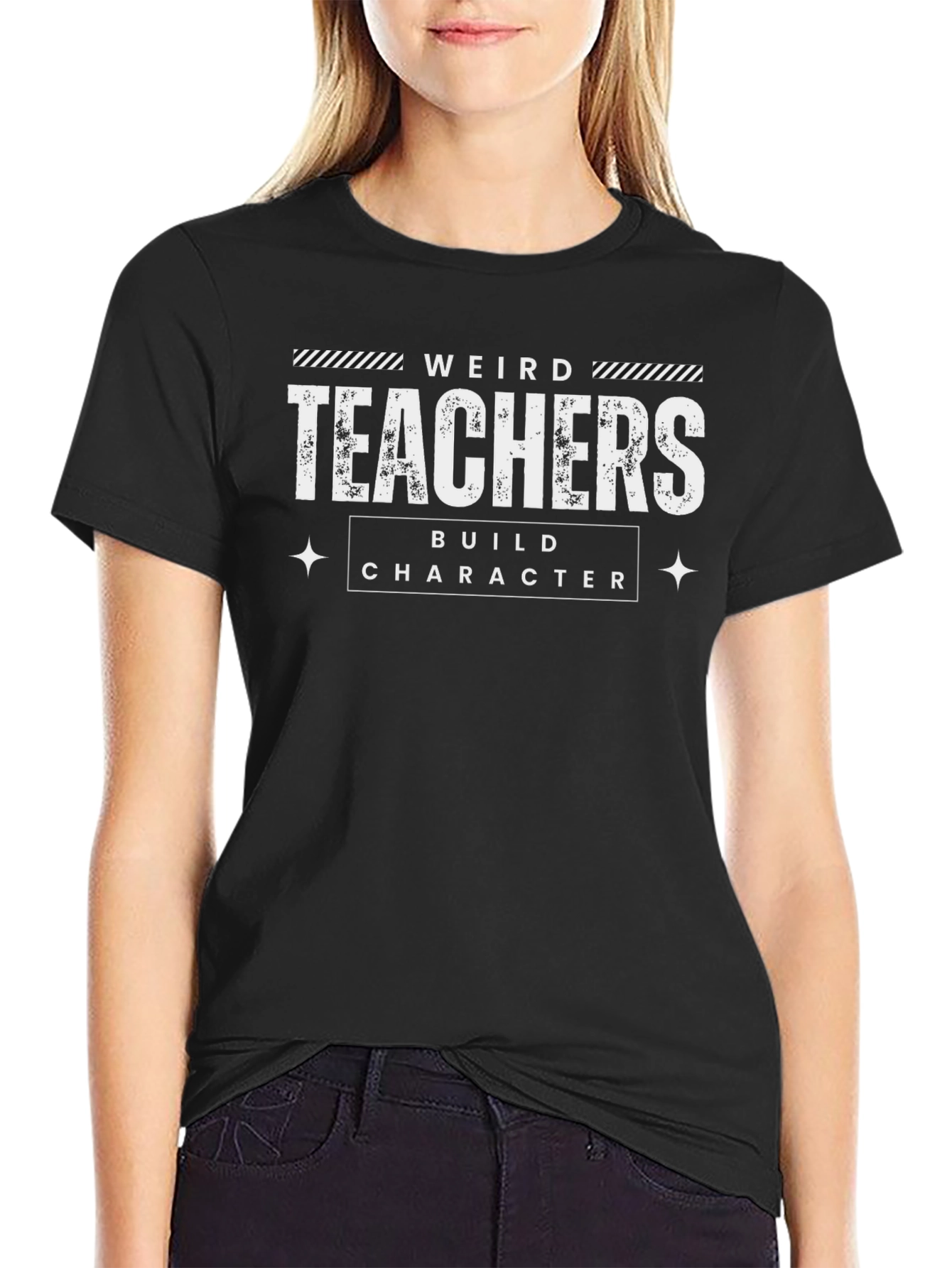Camiseta Negra: Maestros Extraños Construyen Carácter