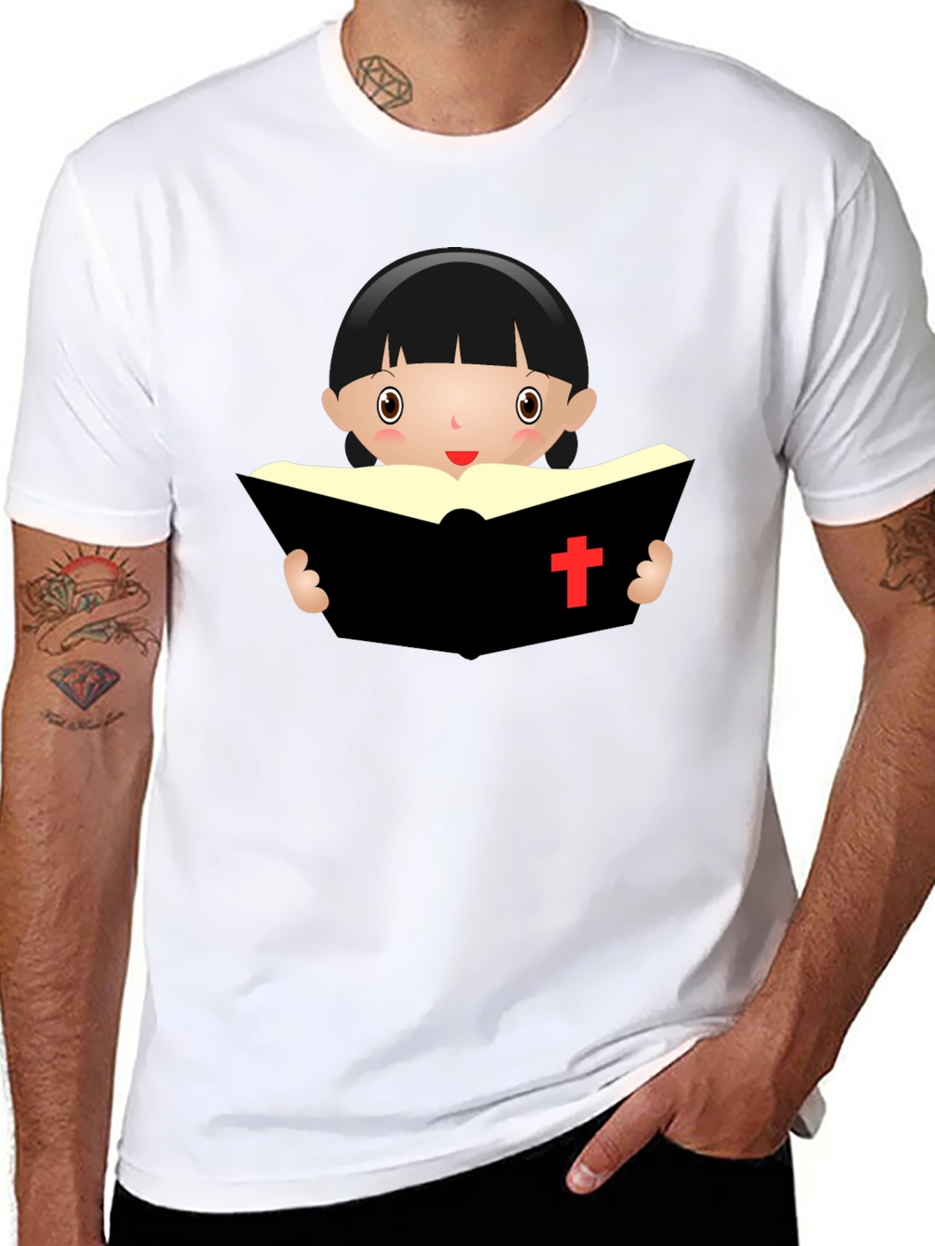 Camiseta Negra con Diseño de Niña Lectora