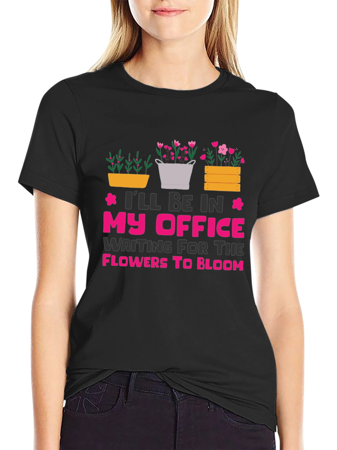 Camiseta Negra My Office Waiting For Flowers