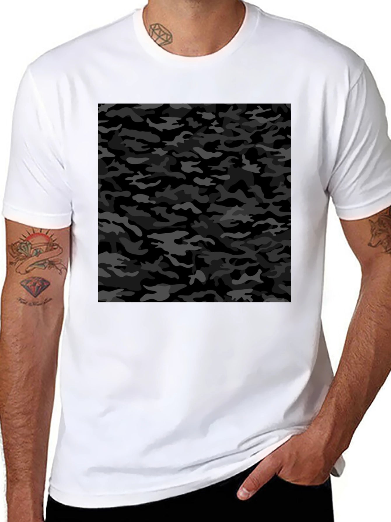 Camiseta Negra Hombre Estampado Camuflaje Urbano