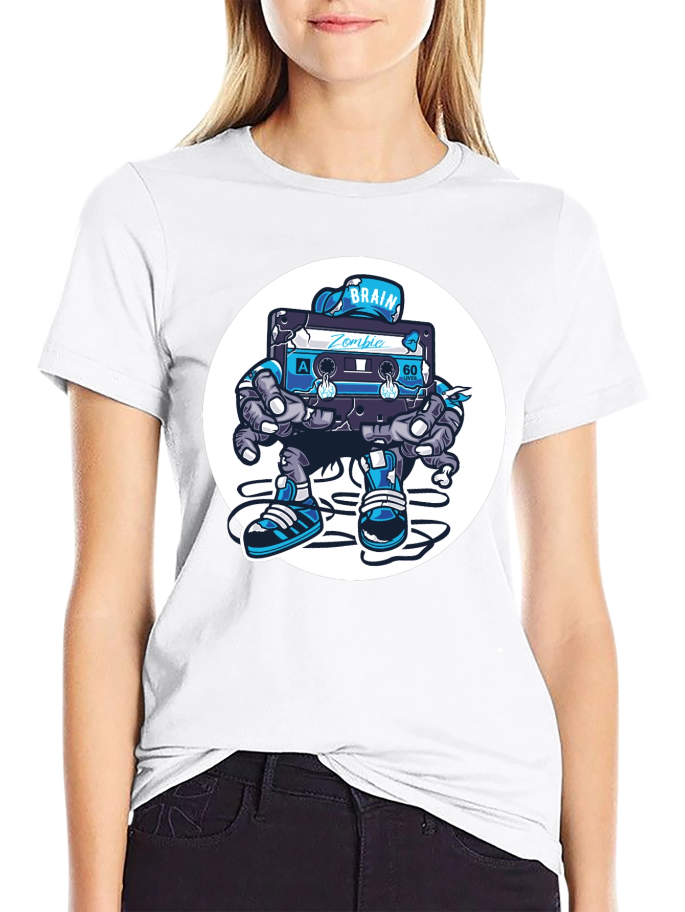 Camiseta Negra con Diseño de Cassette Zombie