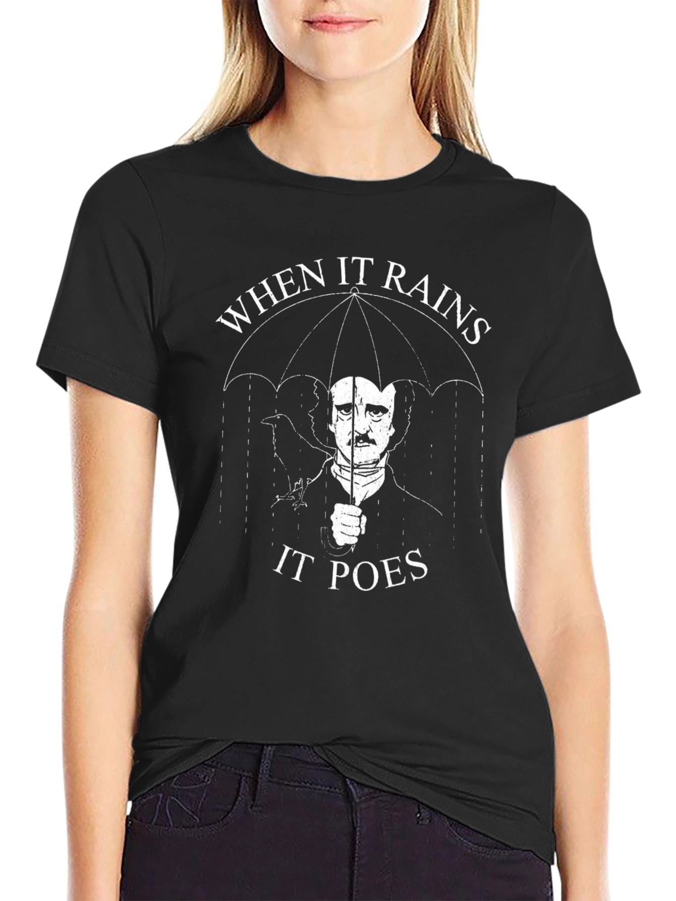Camiseta Negra When It Rains It Poes