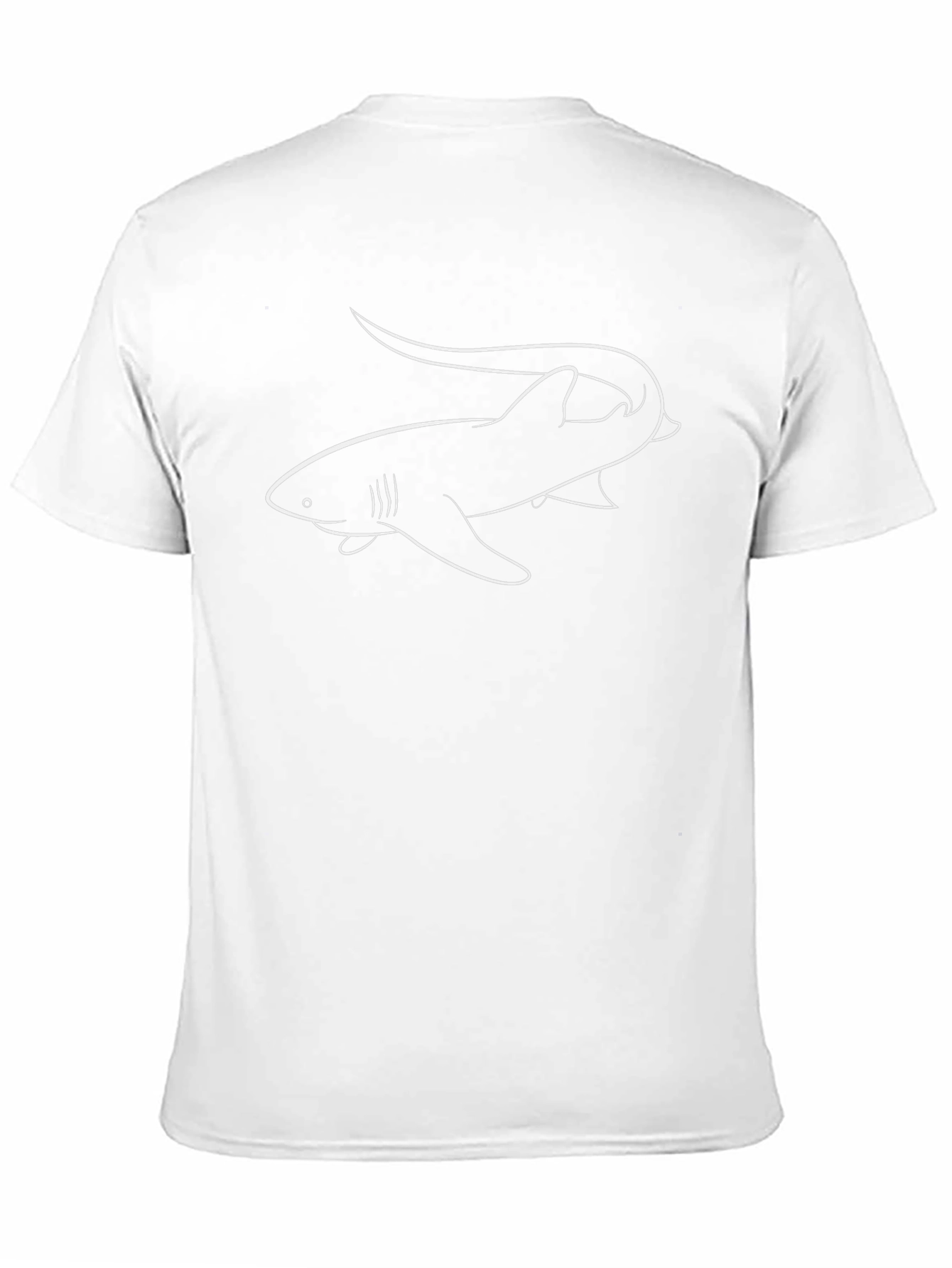 Camiseta Negra con Diseño de Tiburón Látigo