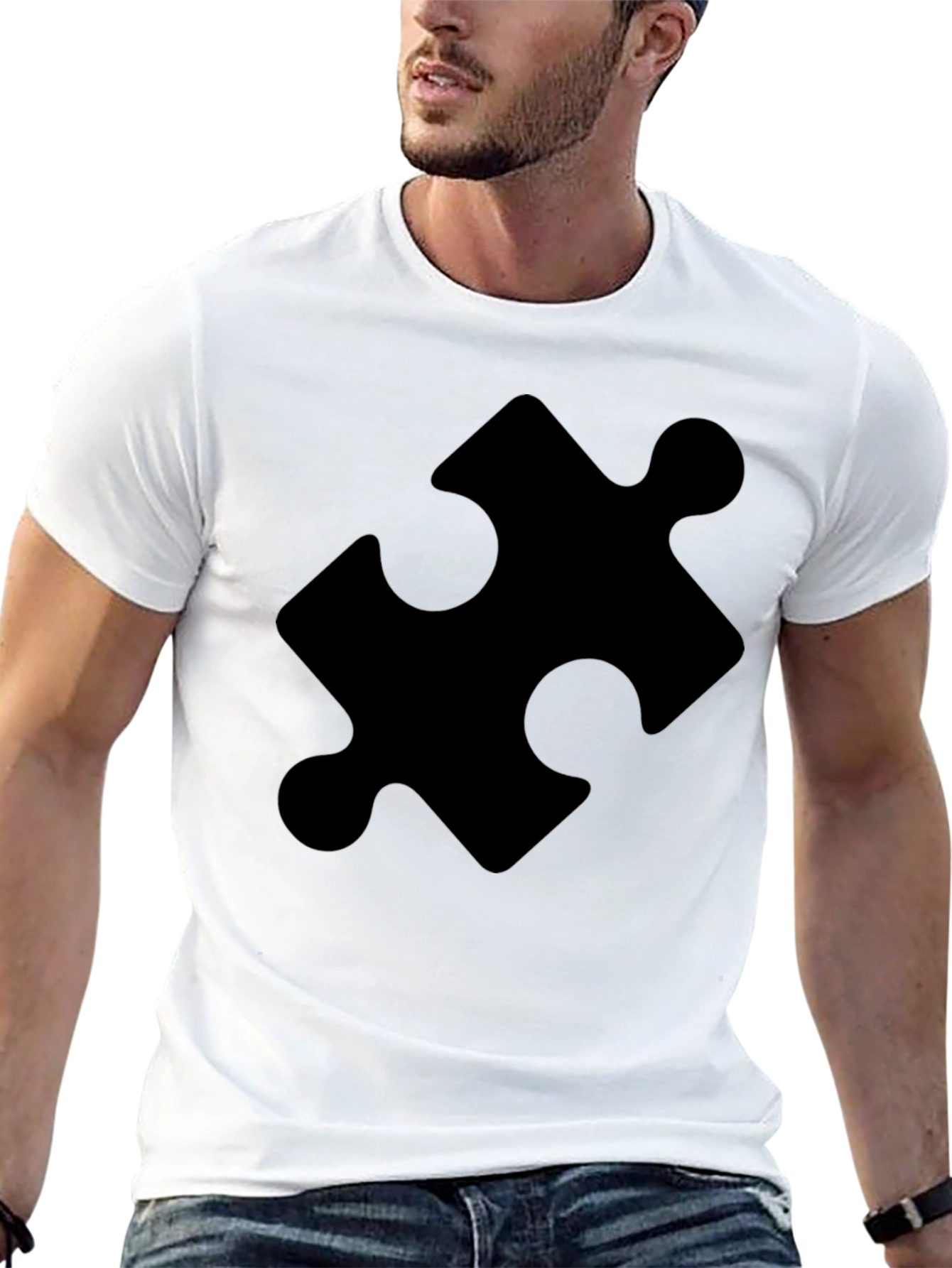 Camiseta Negra con Diseño de Pieza de Puzzle
