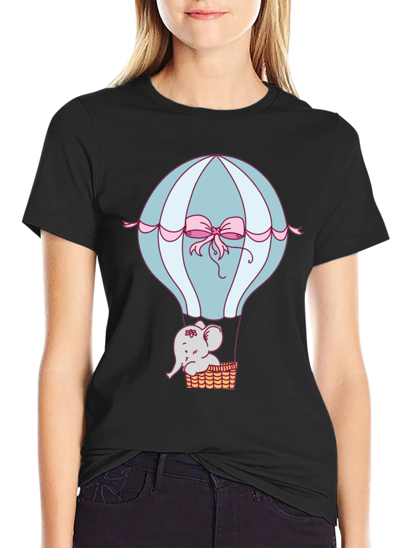 Camiseta Negra con Diseño de Globo y Elefante