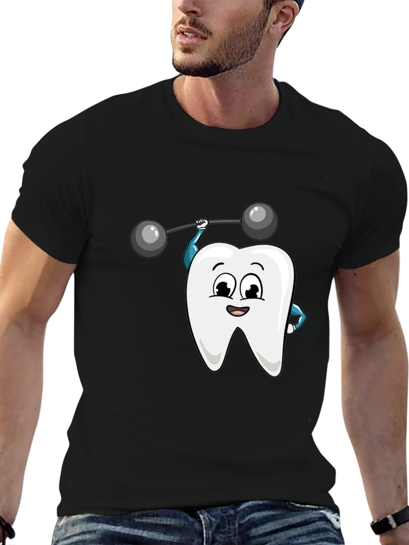 Camiseta Negra con Diseño de Diente Levantando Pesas