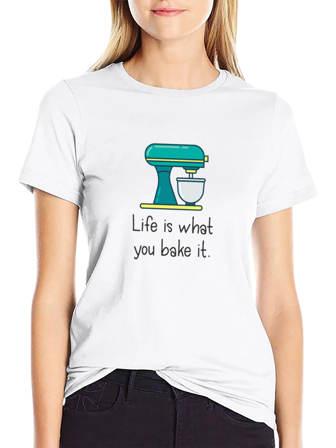 Camiseta Negra La vida es lo que horneas