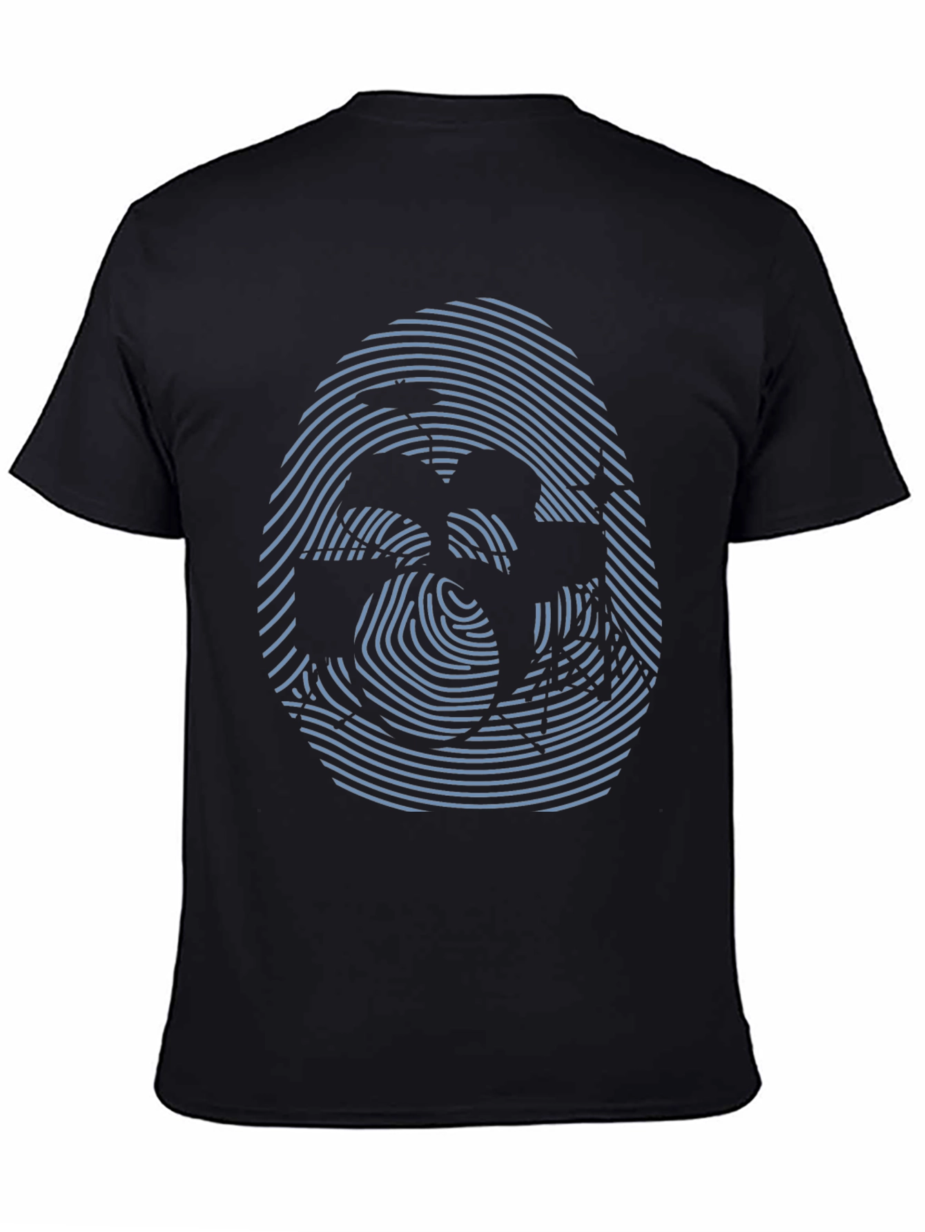 Camiseta Negra con Diseño de Huella Digital Abstracta