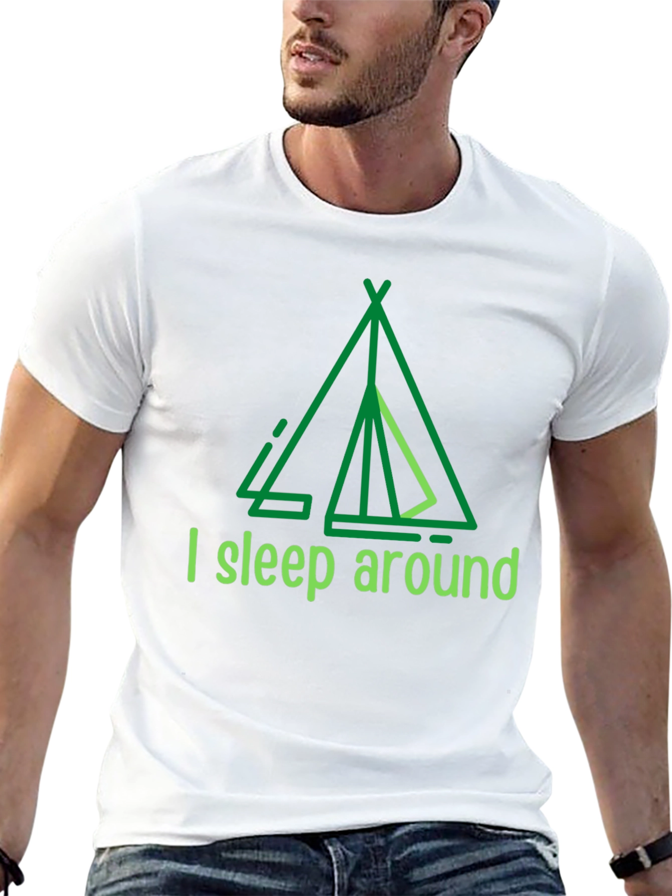 Camiseta Negra I sleep around para Aventureros