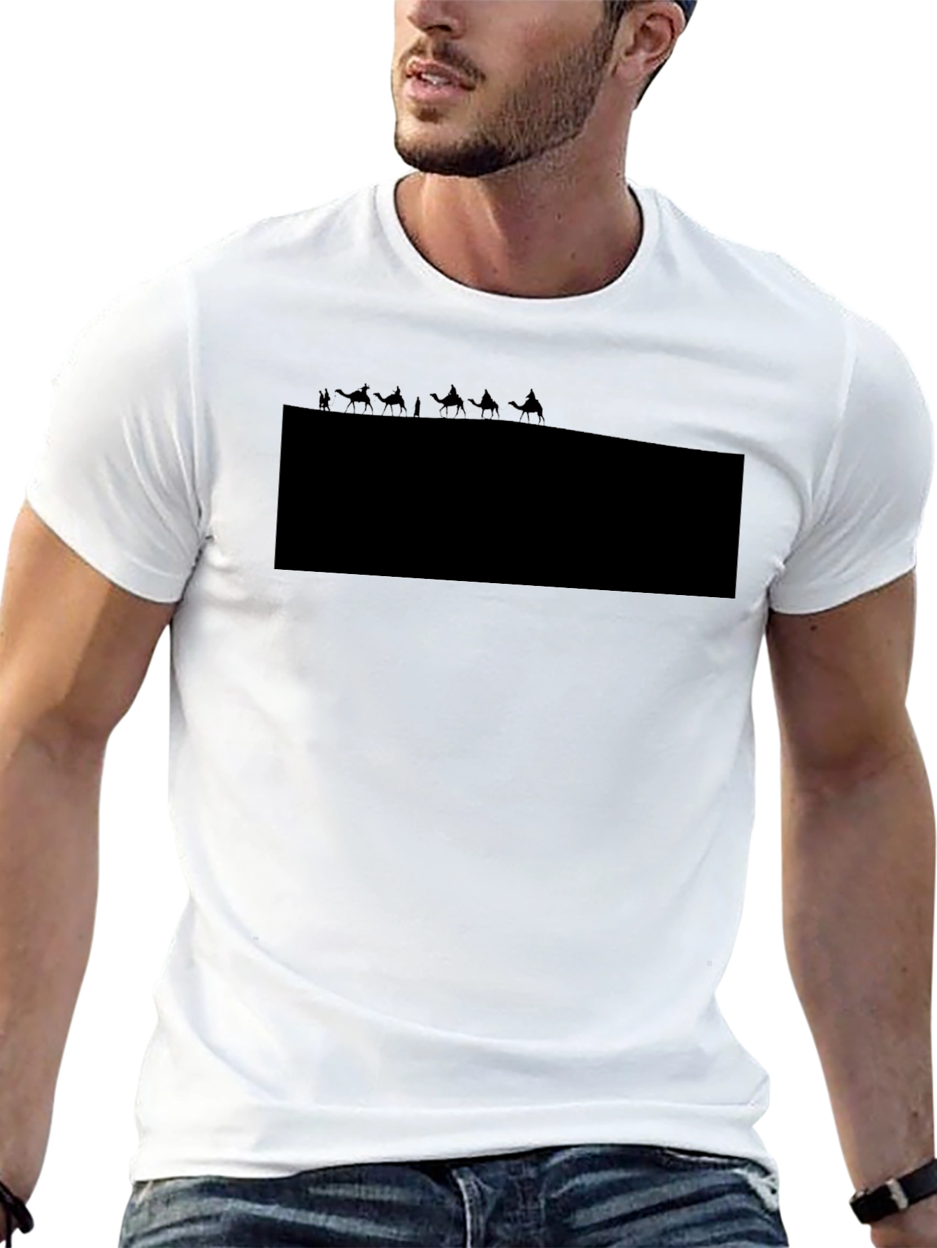 Camiseta Negra con Diseño de Caravana en el Desierto