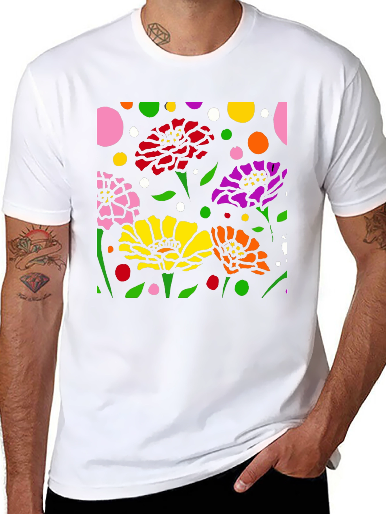 Camiseta Negra con Diseño Floral Abstracto