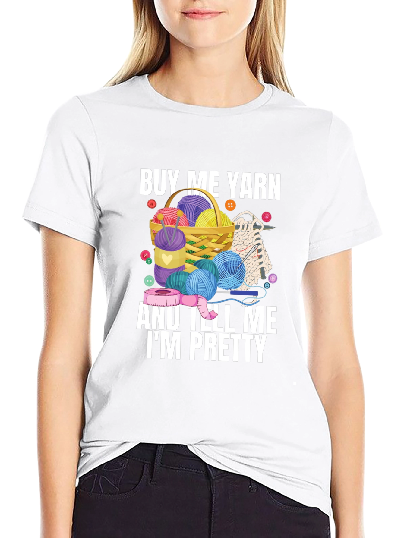 Camiseta Negra Cómprame Hilo y Dime Que Soy Guapa
