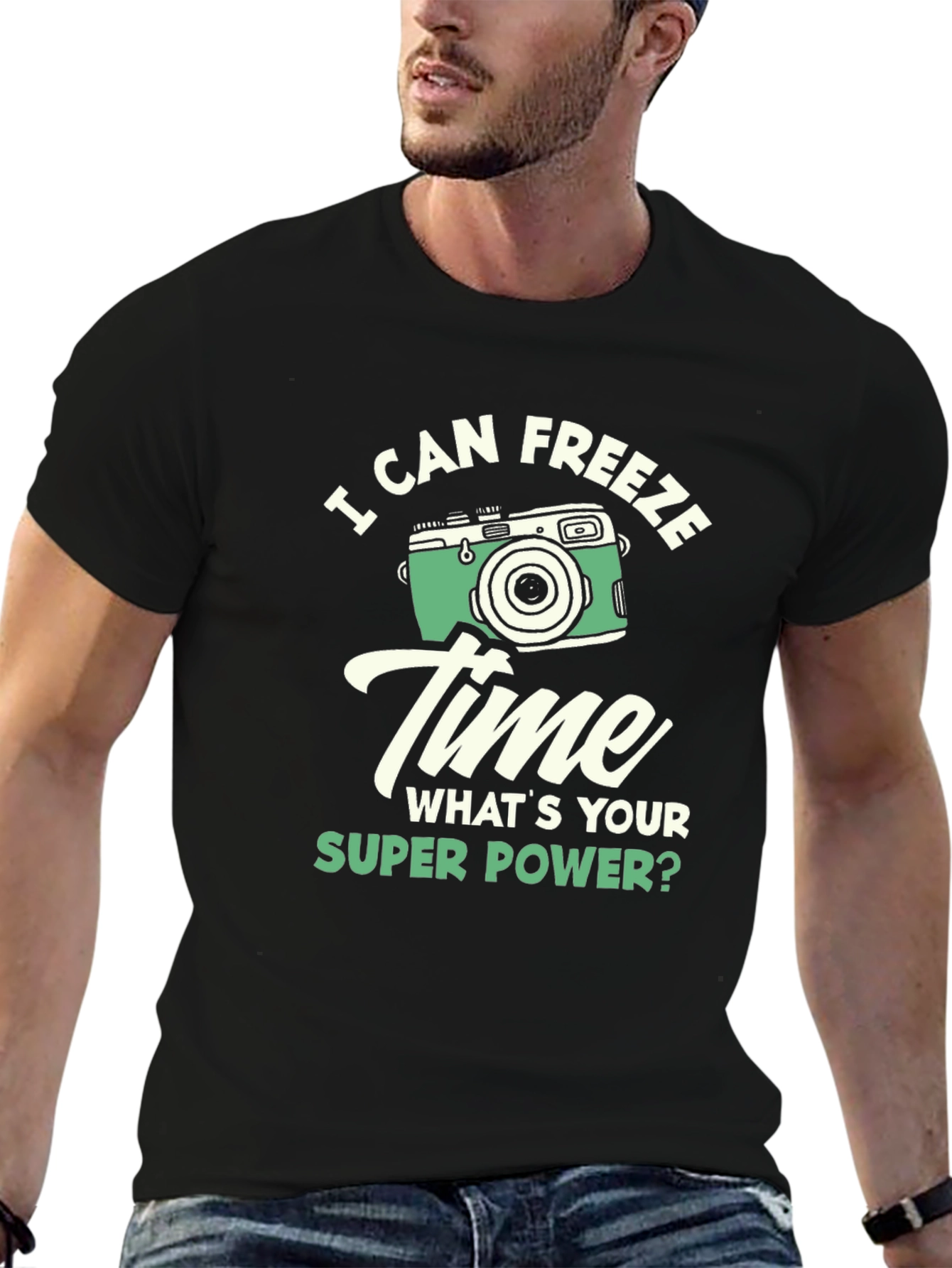 Camiseta Negra Super Poderes con Diseño de Cámara